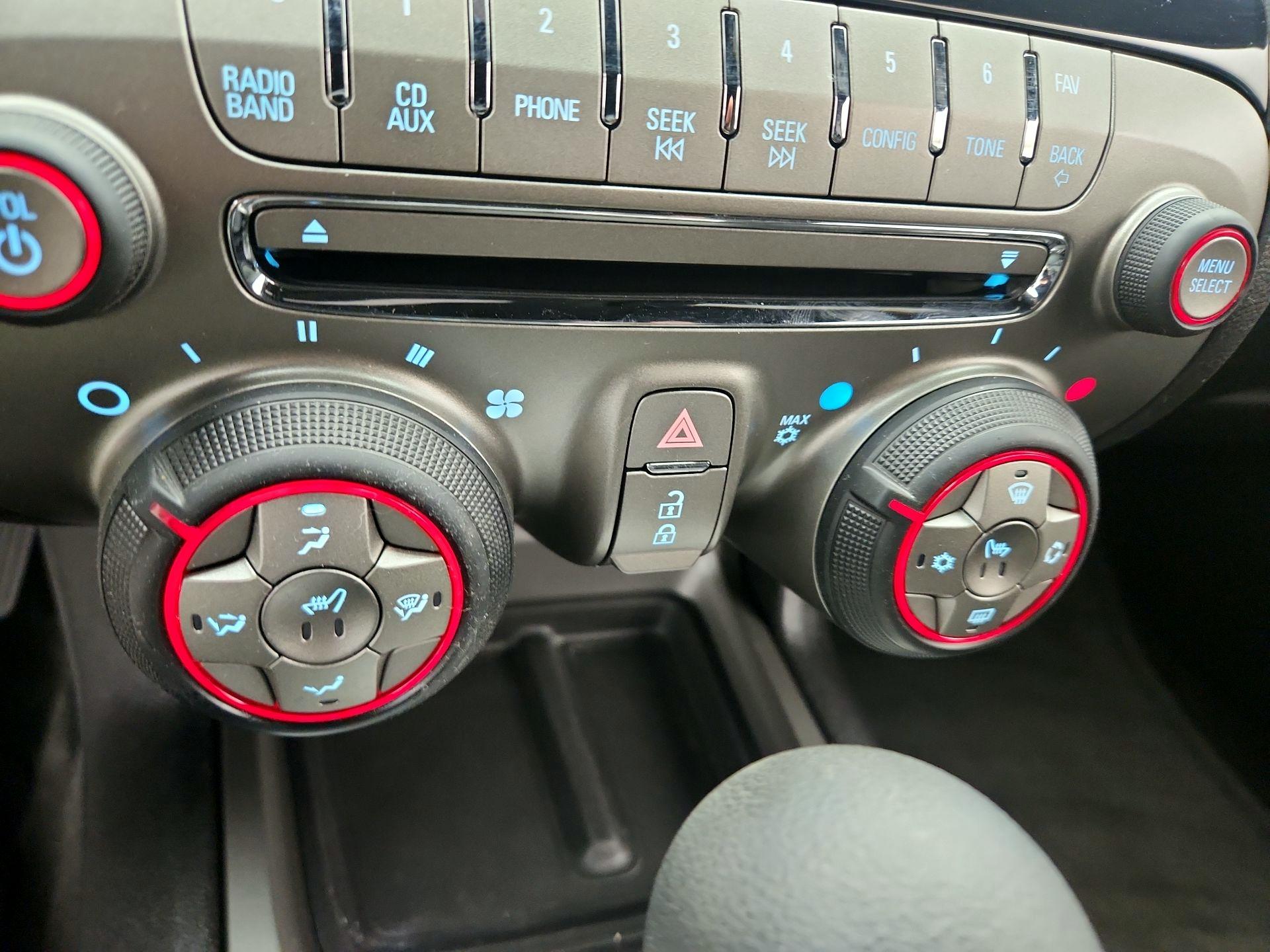 Thumbnail: 2015 Chevrolet Camaro - 15