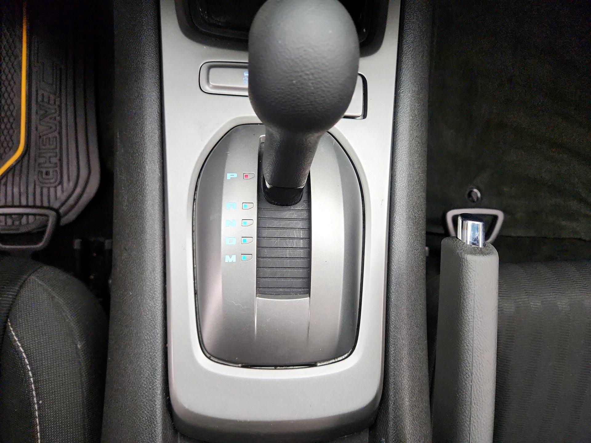 Thumbnail: 2015 Chevrolet Camaro - 16