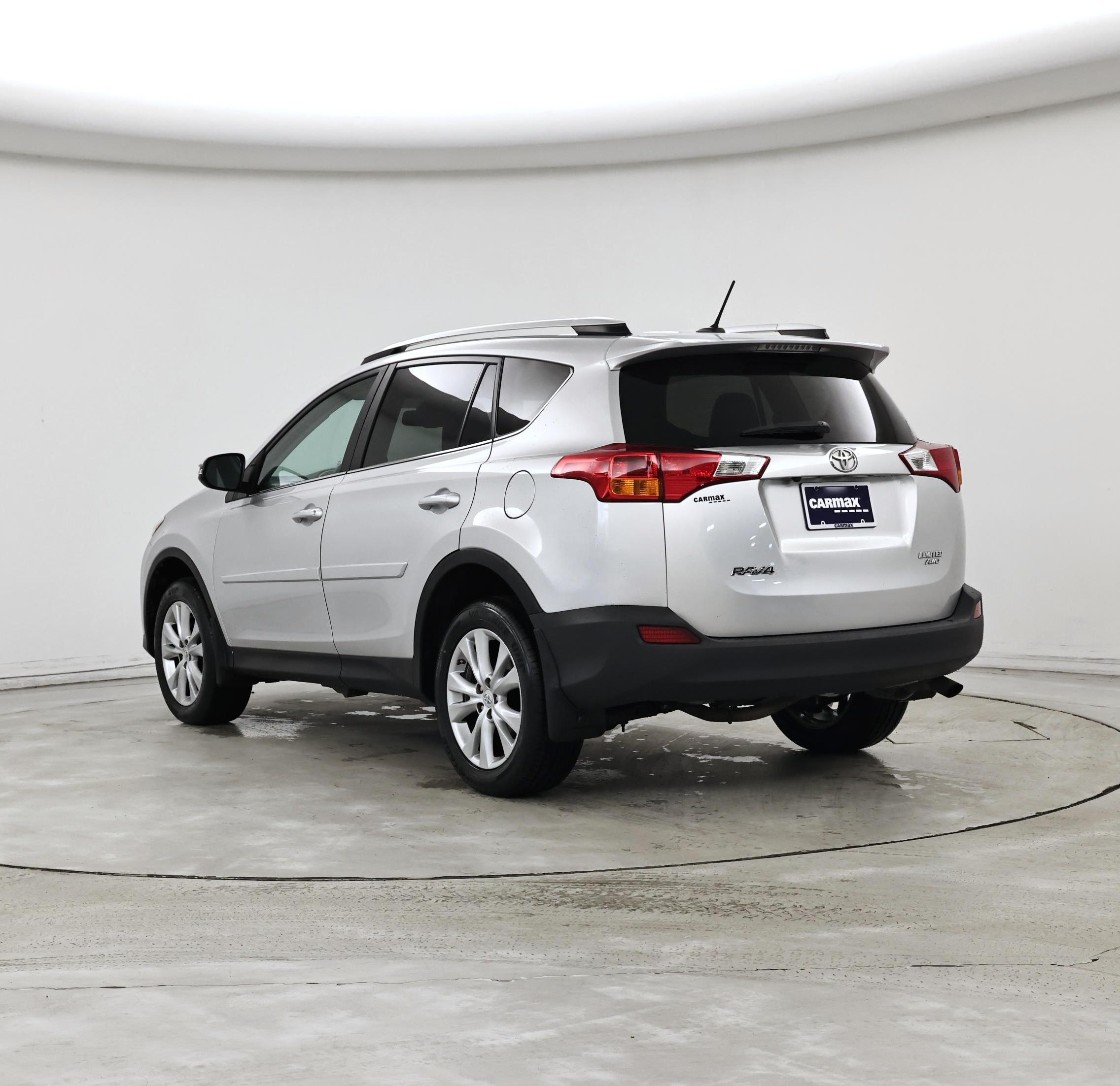 Thumbnail: 2015 Toyota RAV4 - 2