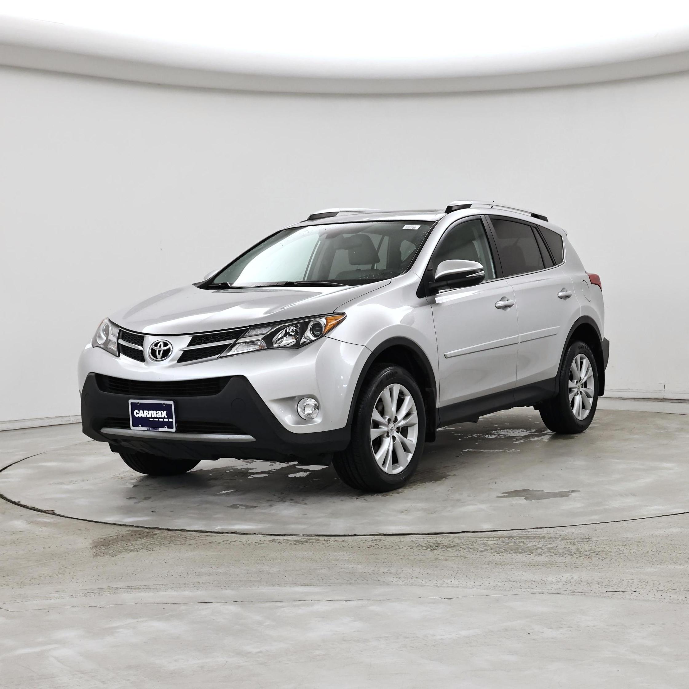 Thumbnail: 2015 Toyota RAV4 - 4