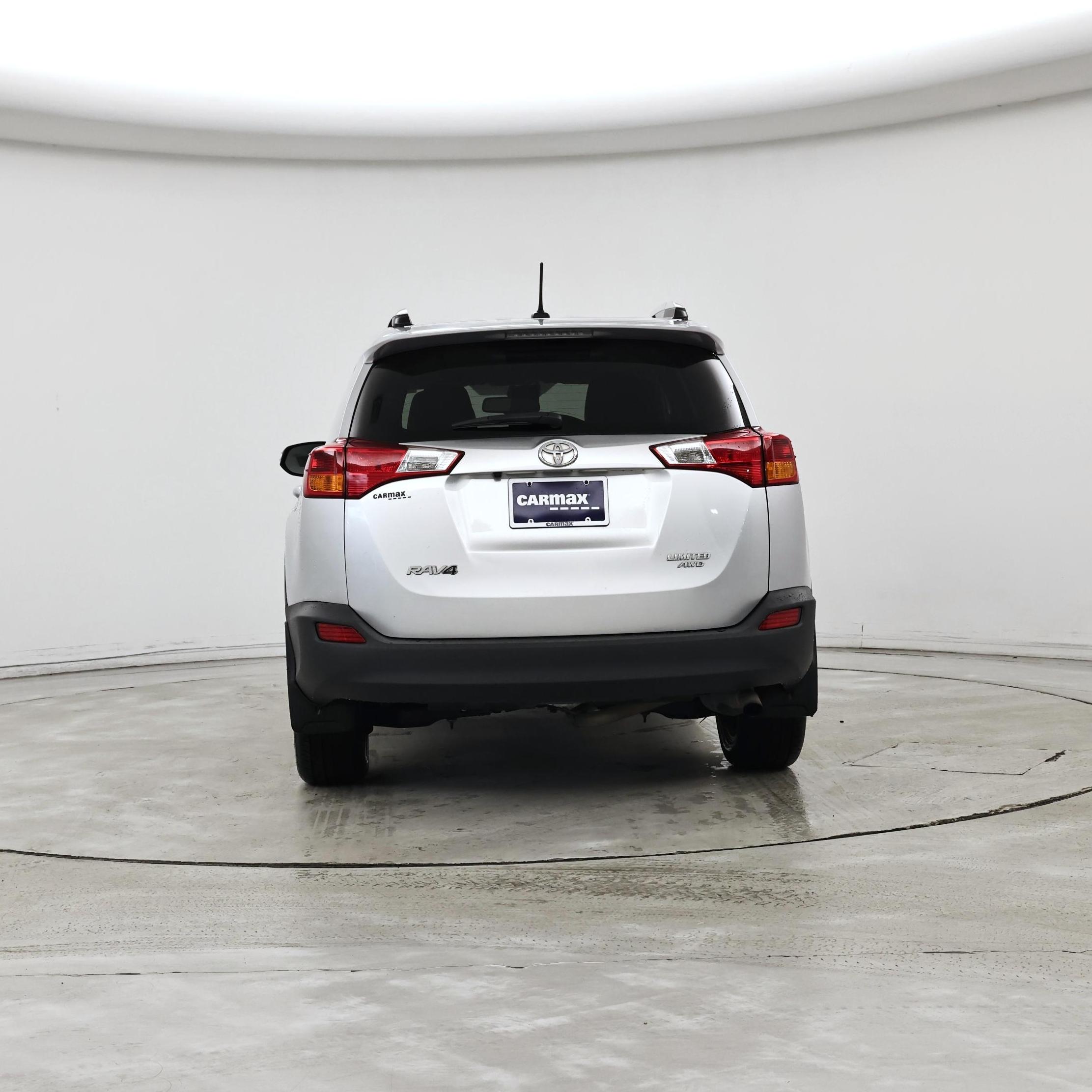 Thumbnail: 2015 Toyota RAV4 - 6