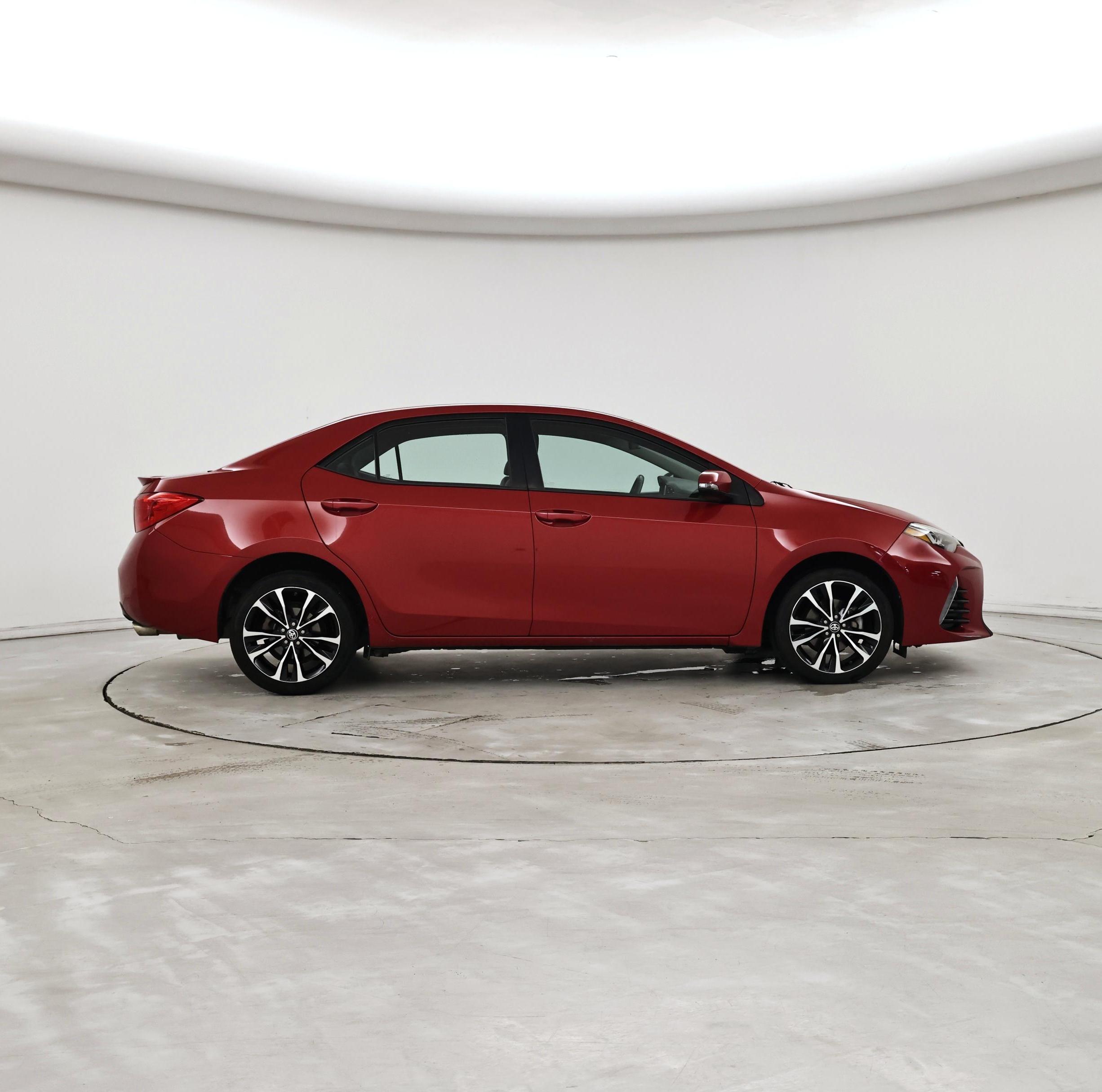 Thumbnail: 2017 Toyota Corolla - 7