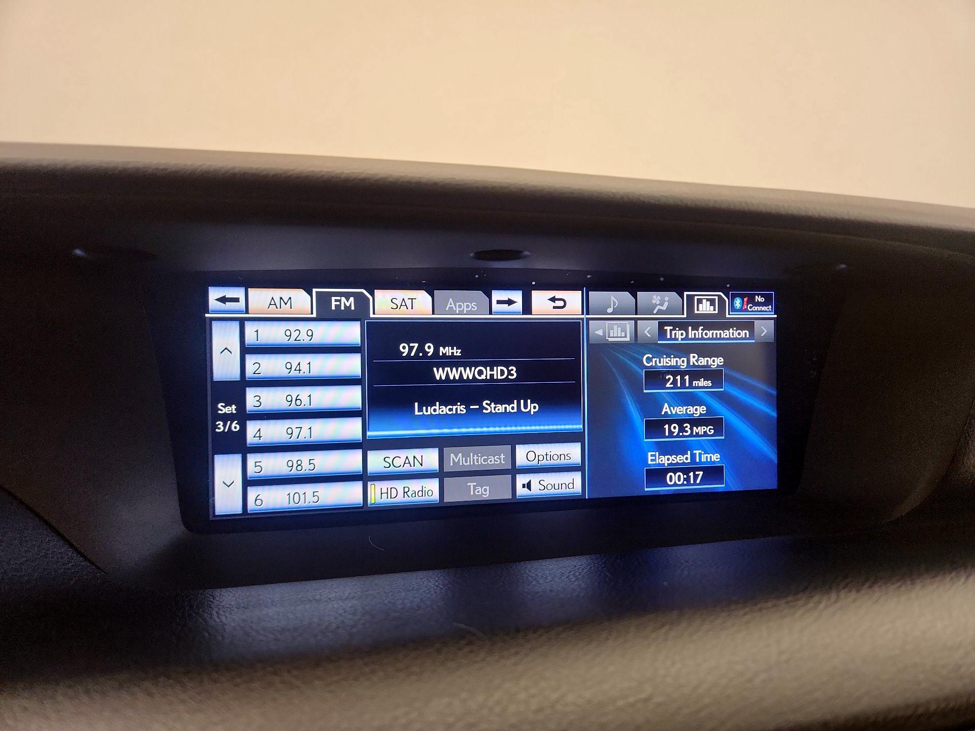 Thumbnail: 2014 Lexus GS - 16