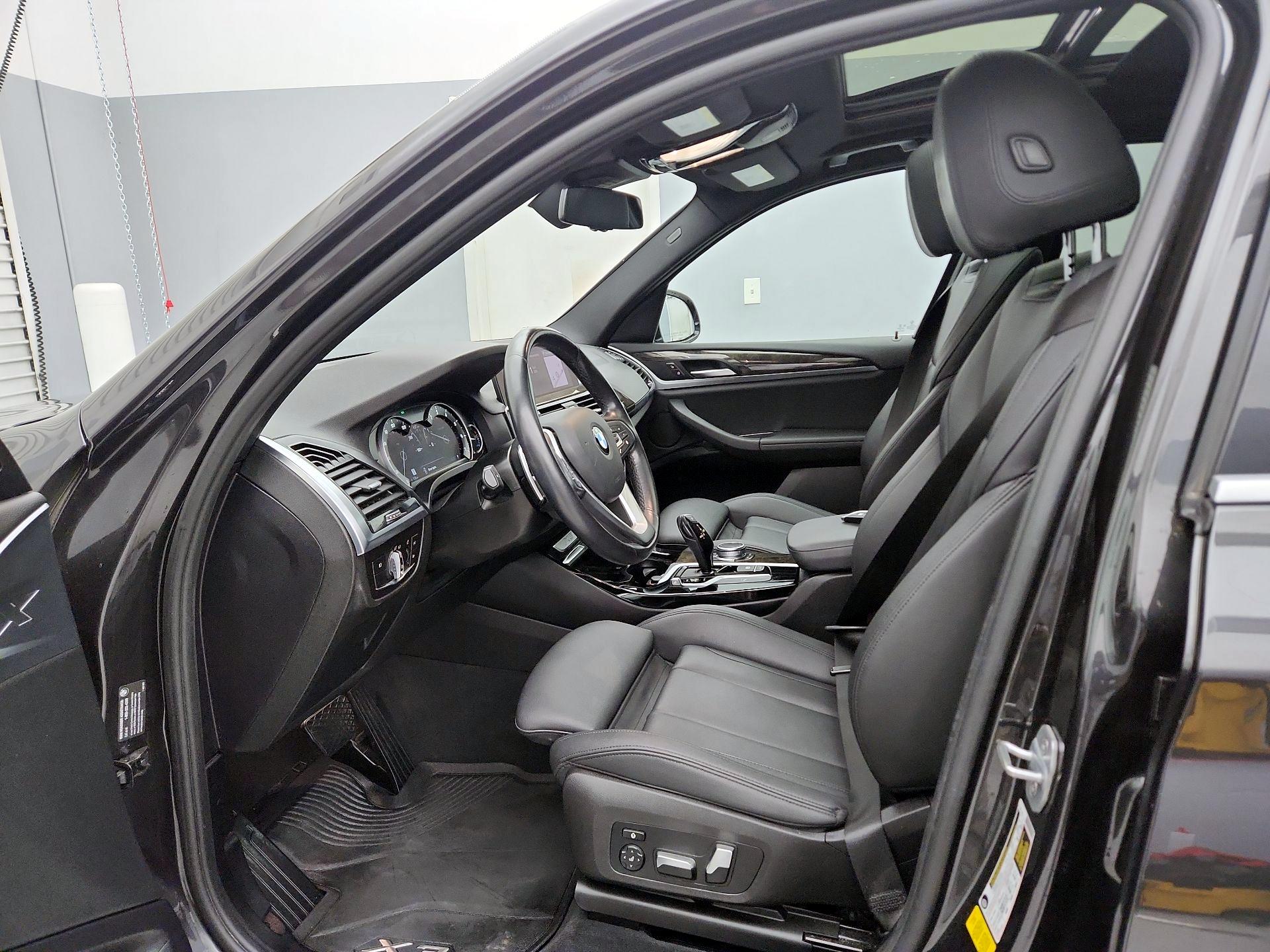 Thumbnail: 2019 BMW X3 - 11