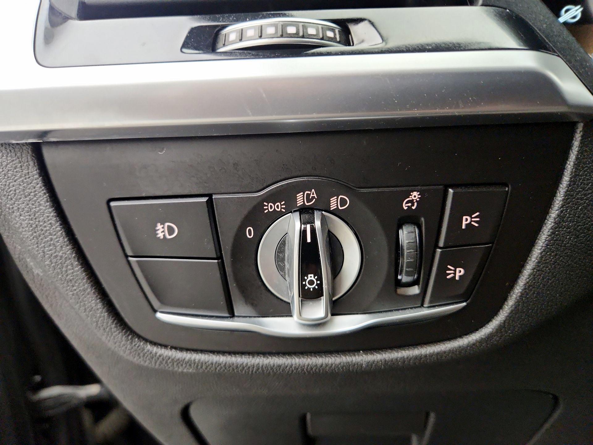 Thumbnail: 2019 BMW X3 - 13