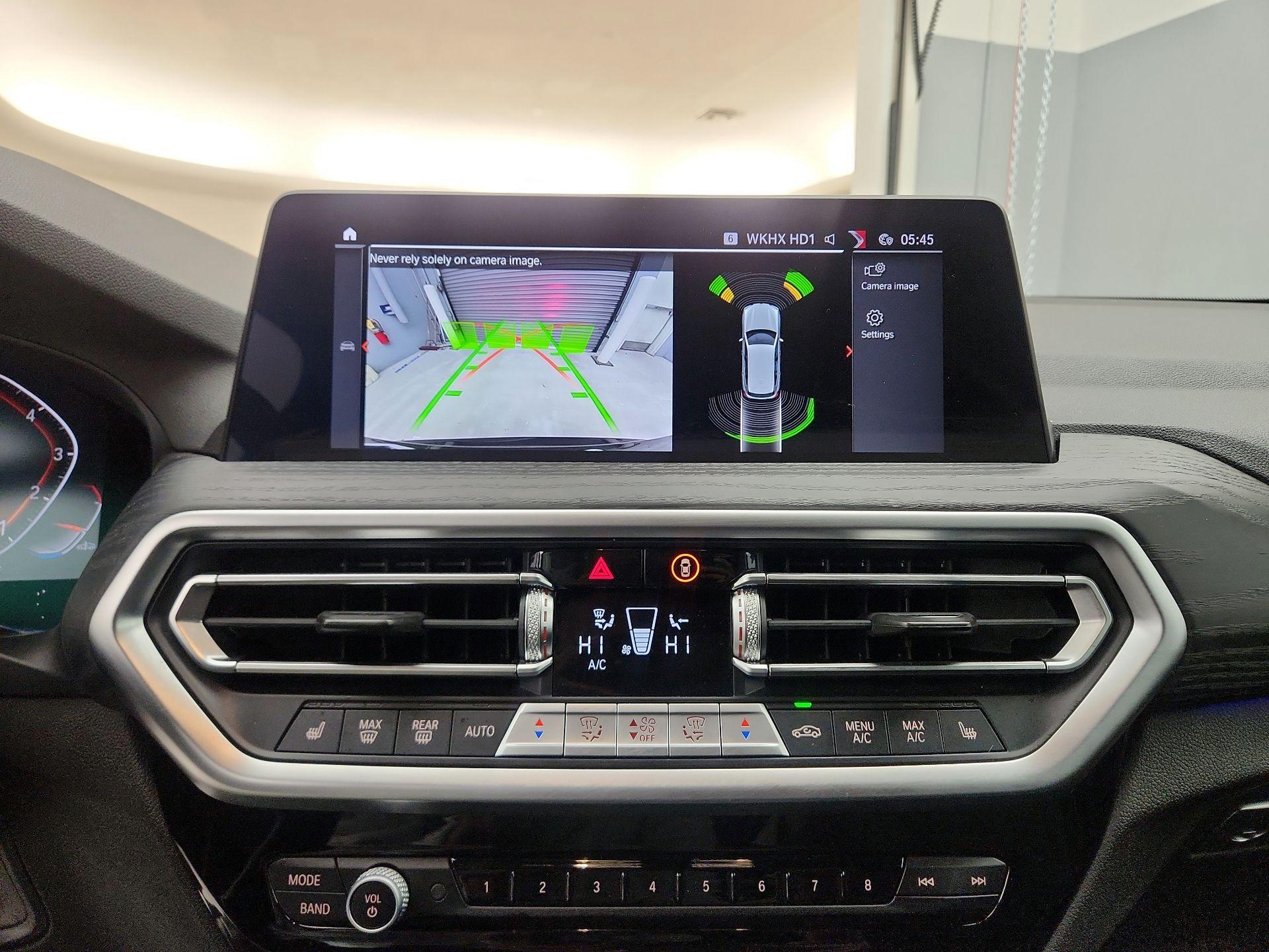 Thumbnail: 2024 BMW X3 - 15