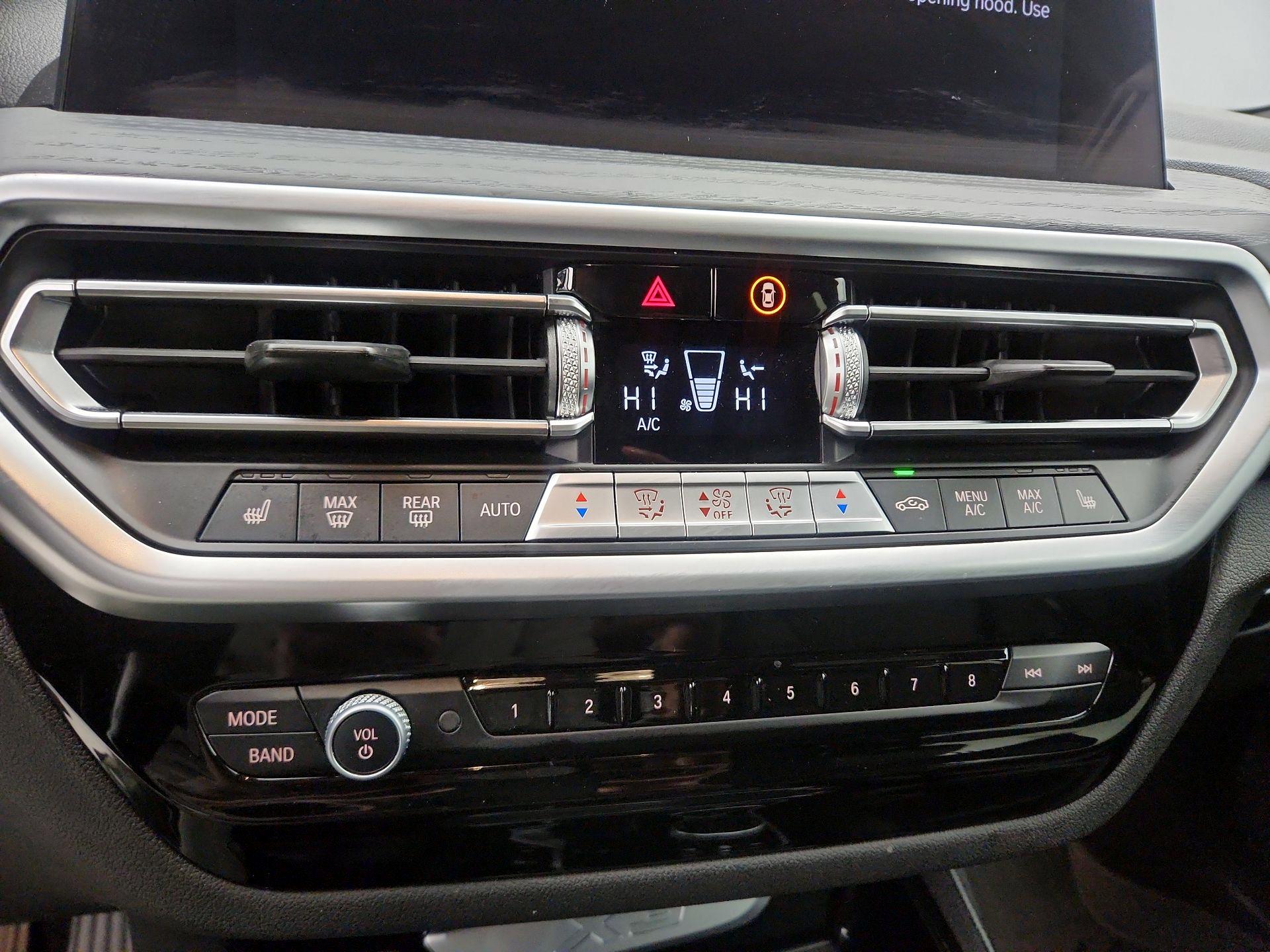 Thumbnail: 2024 BMW X3 - 17