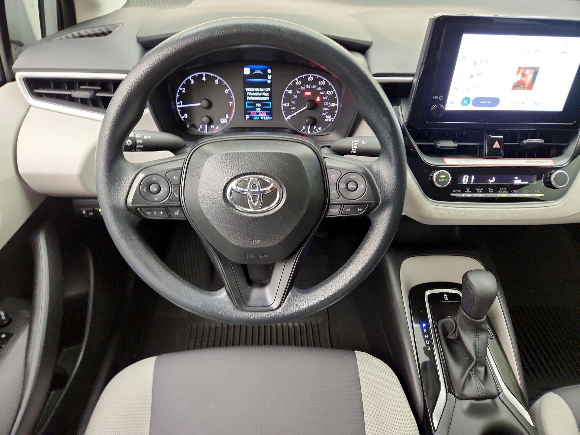 Thumbnail: 2025 Toyota Corolla - 10