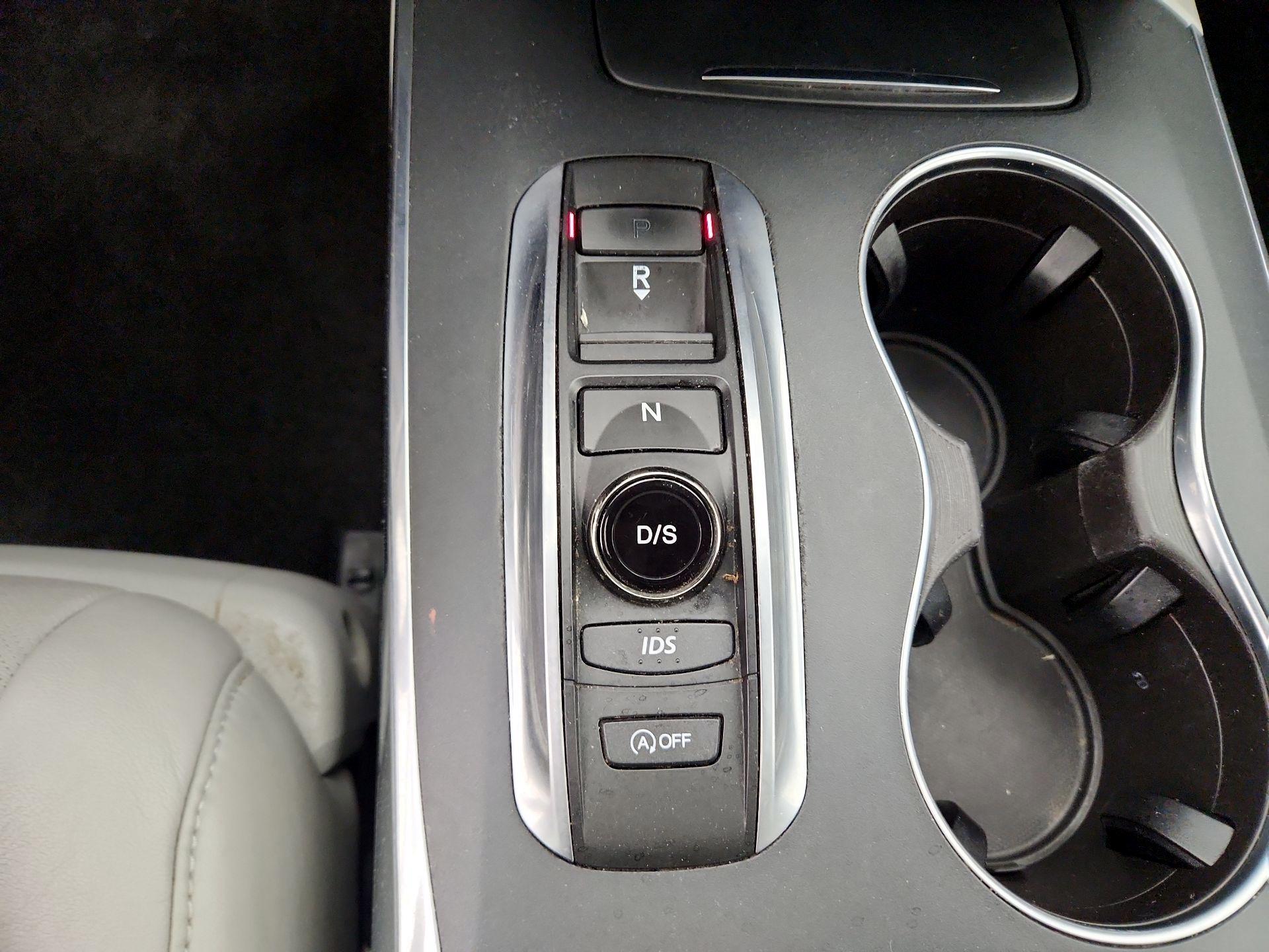 Thumbnail: 2016 Acura MDX - 18