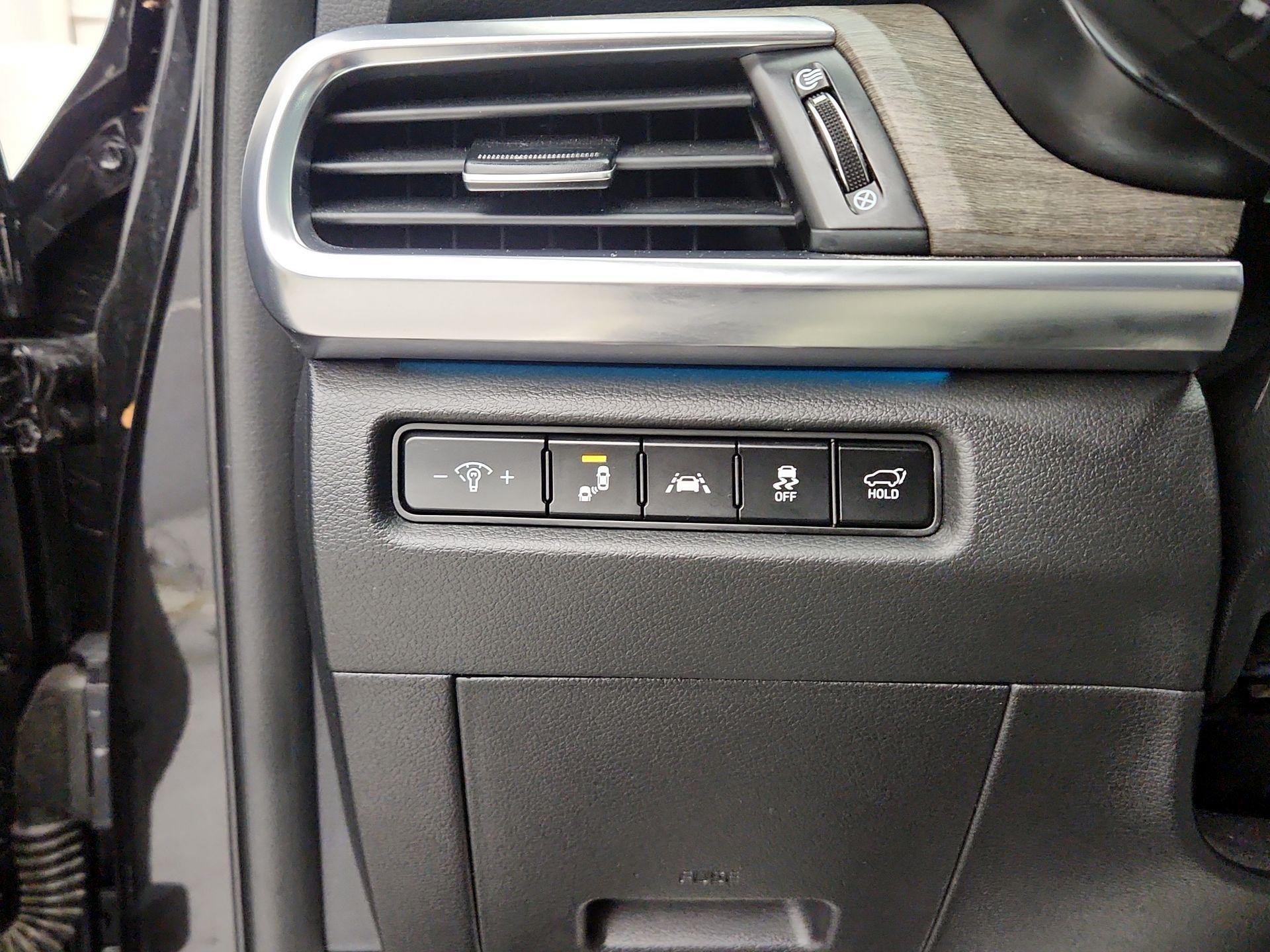 Thumbnail: 2021 Kia Telluride - 13