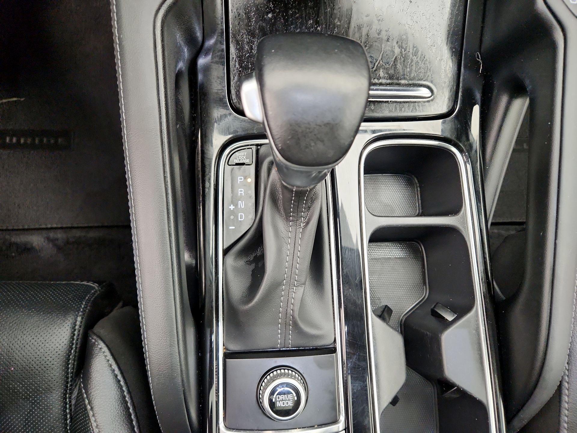 Thumbnail: 2021 Kia Telluride - 18