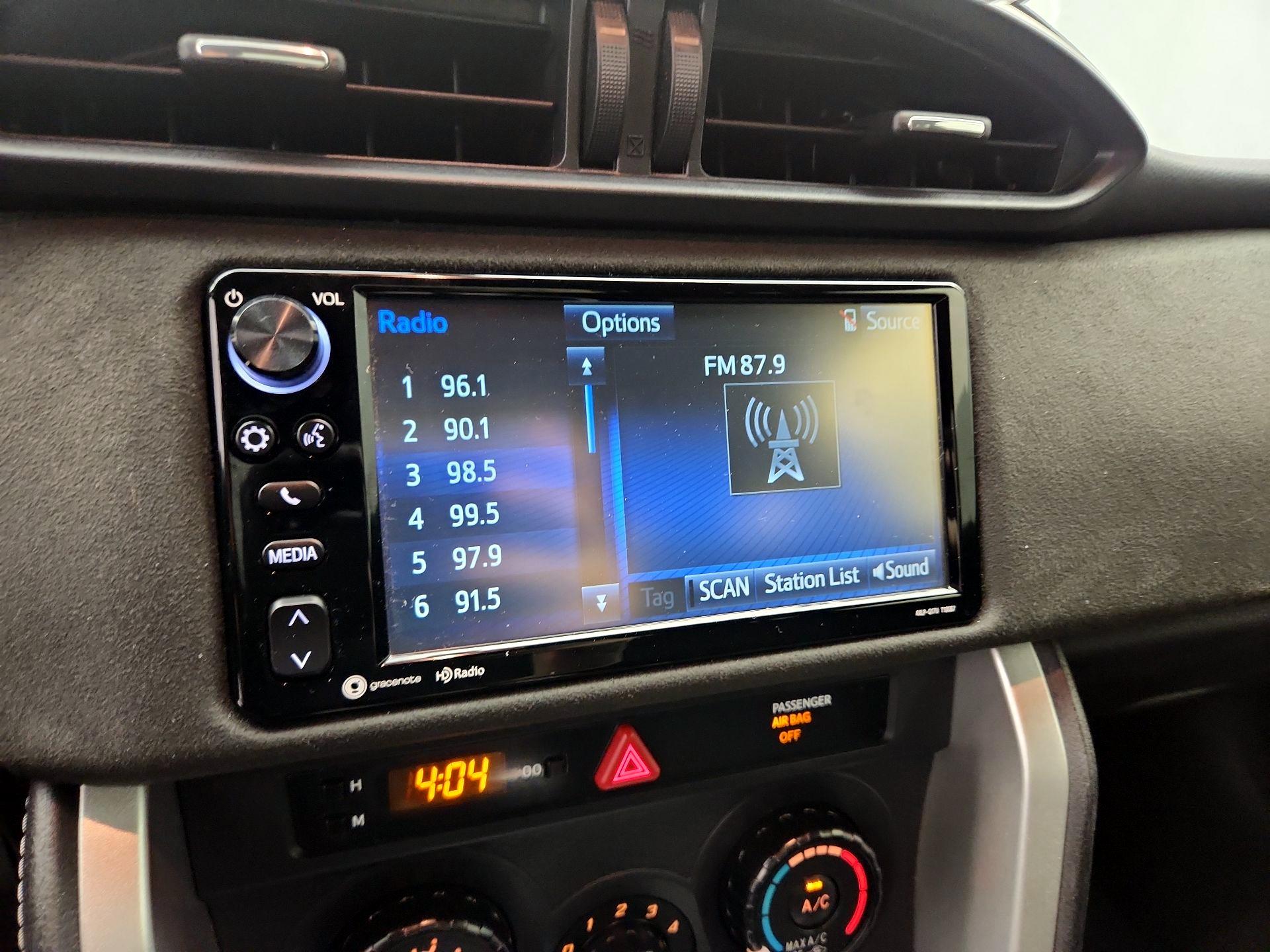 Thumbnail: 2017 Toyota 86 - 15