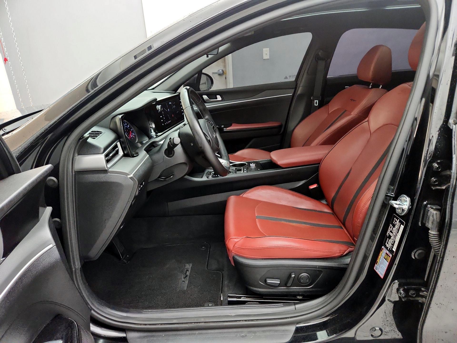 Thumbnail: 2022 Kia K5 - 11