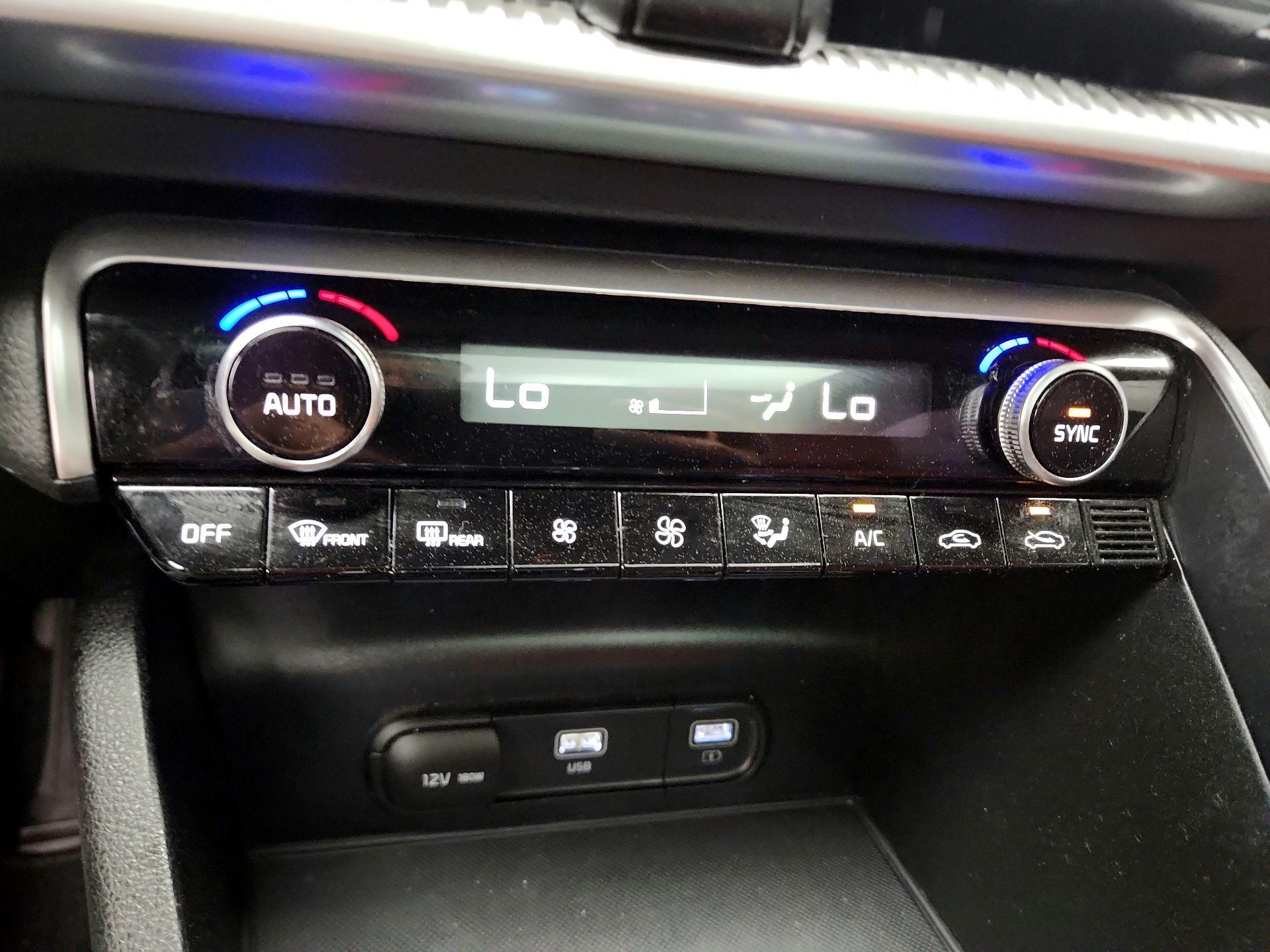 Thumbnail: 2022 Kia K5 - 17