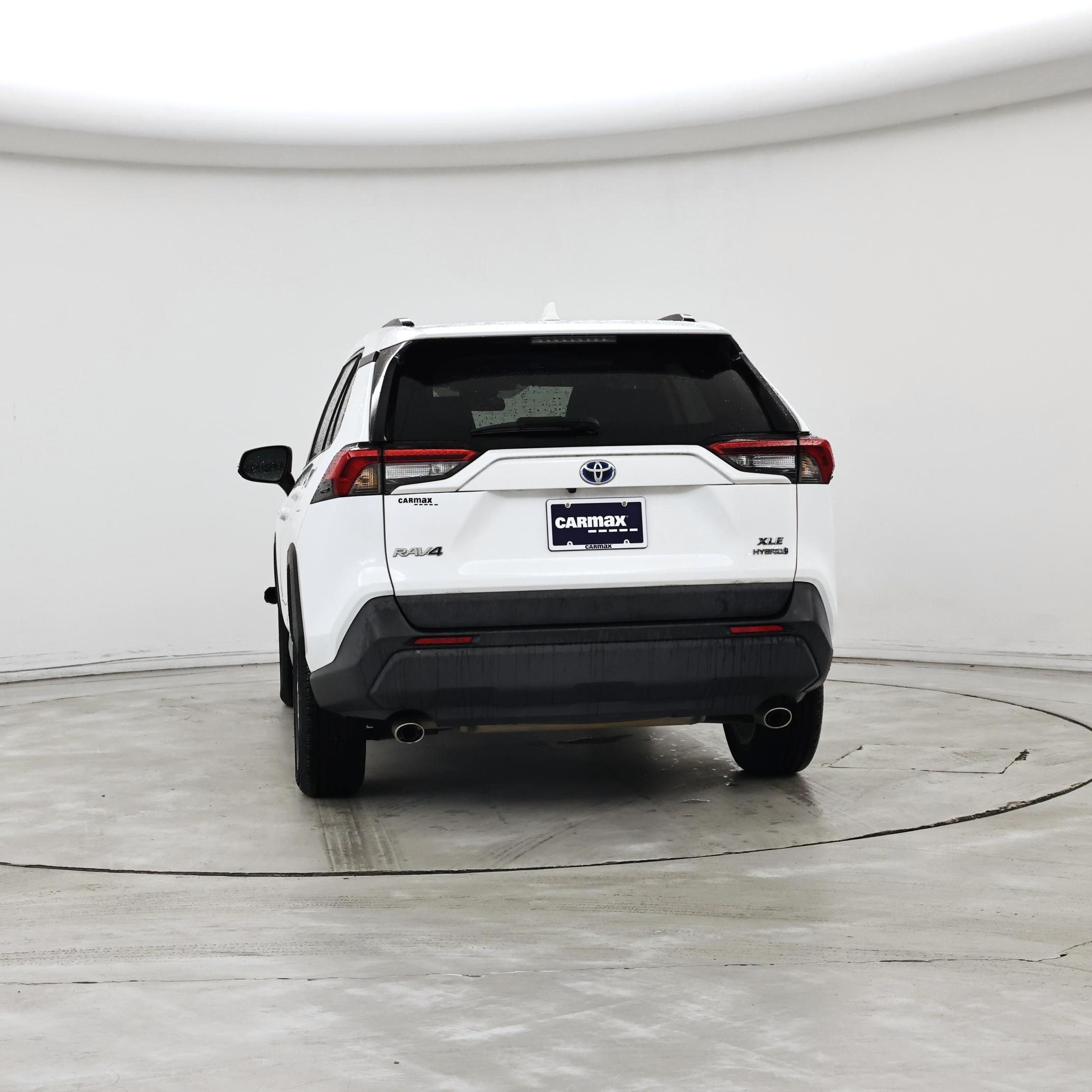 Thumbnail: 2021 Toyota RAV4 - 6