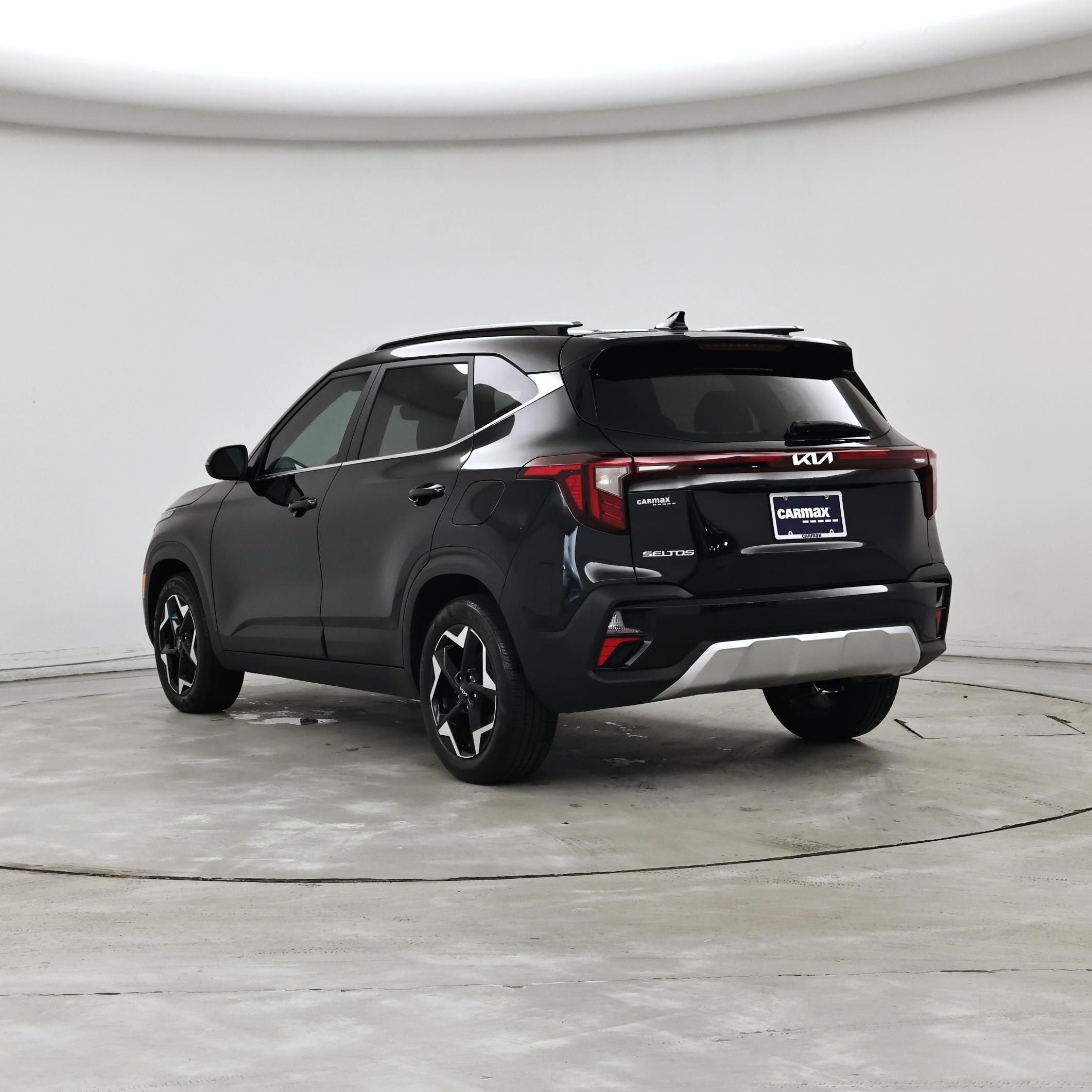 Thumbnail: 2024 Kia Seltos - 2