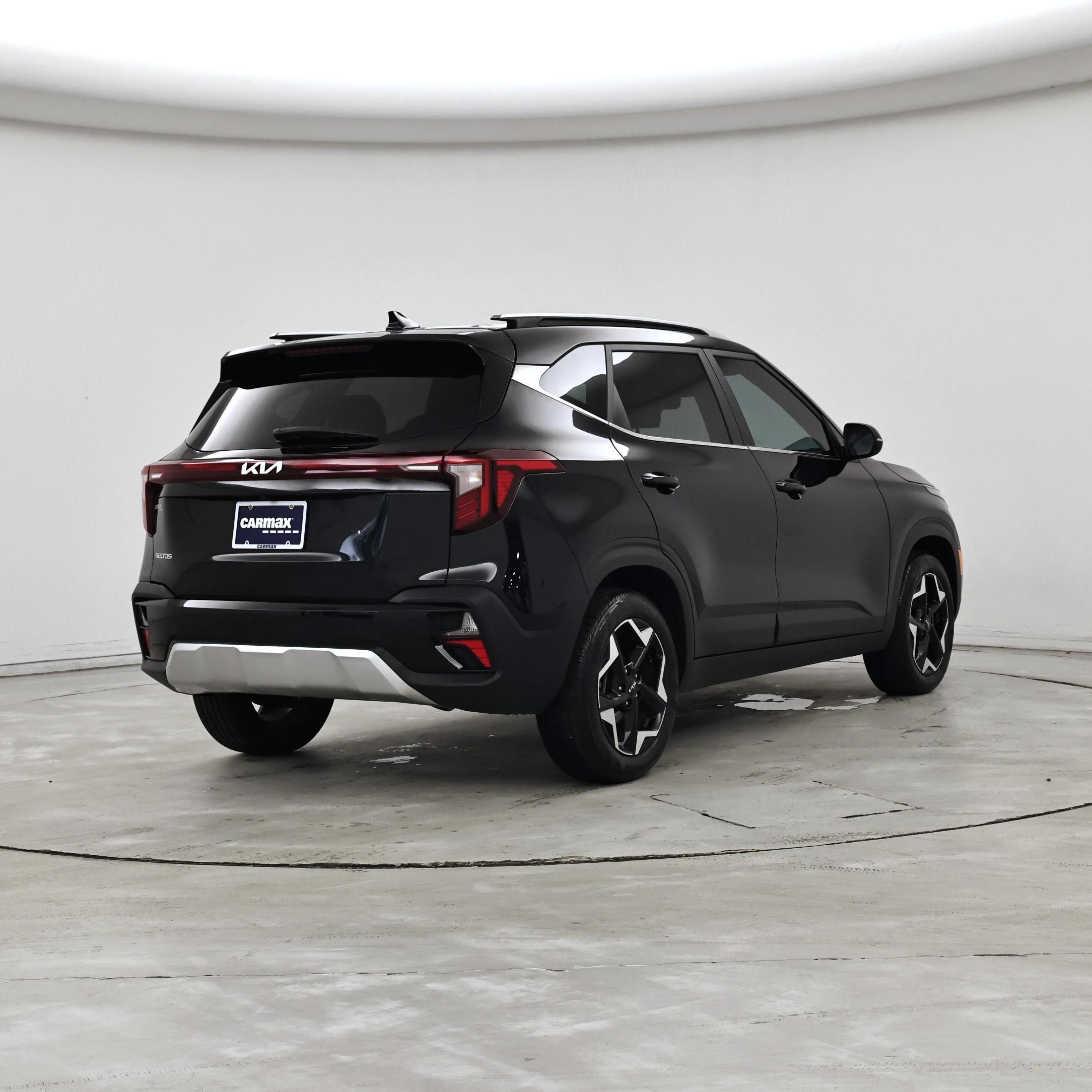 Thumbnail: 2024 Kia Seltos - 8