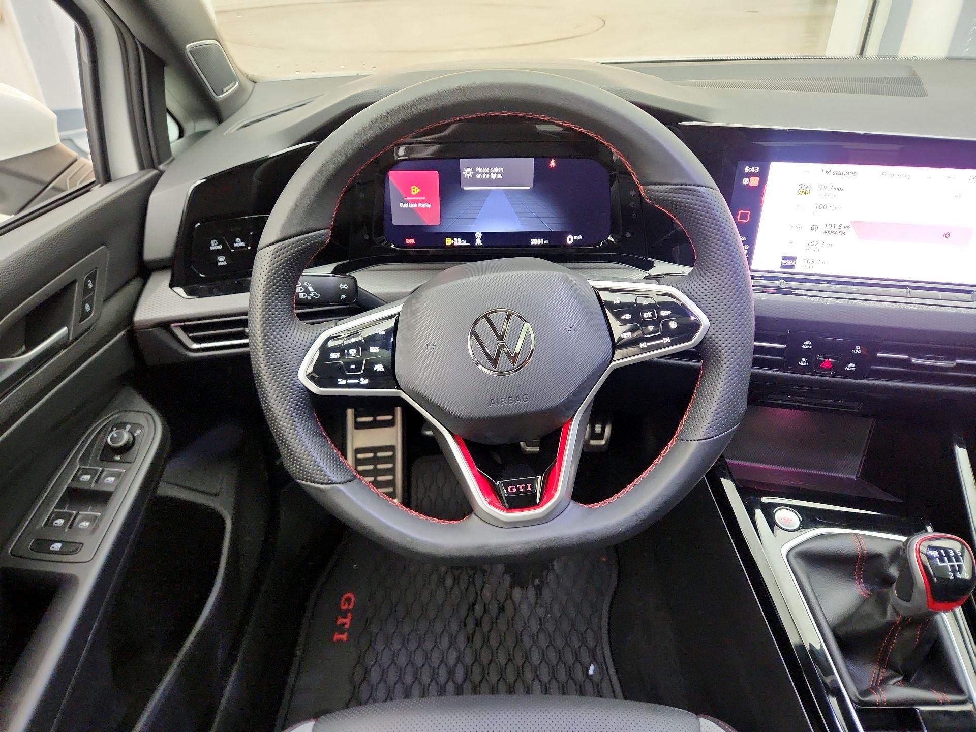 Thumbnail: 2023 Volkswagen Golf - 10