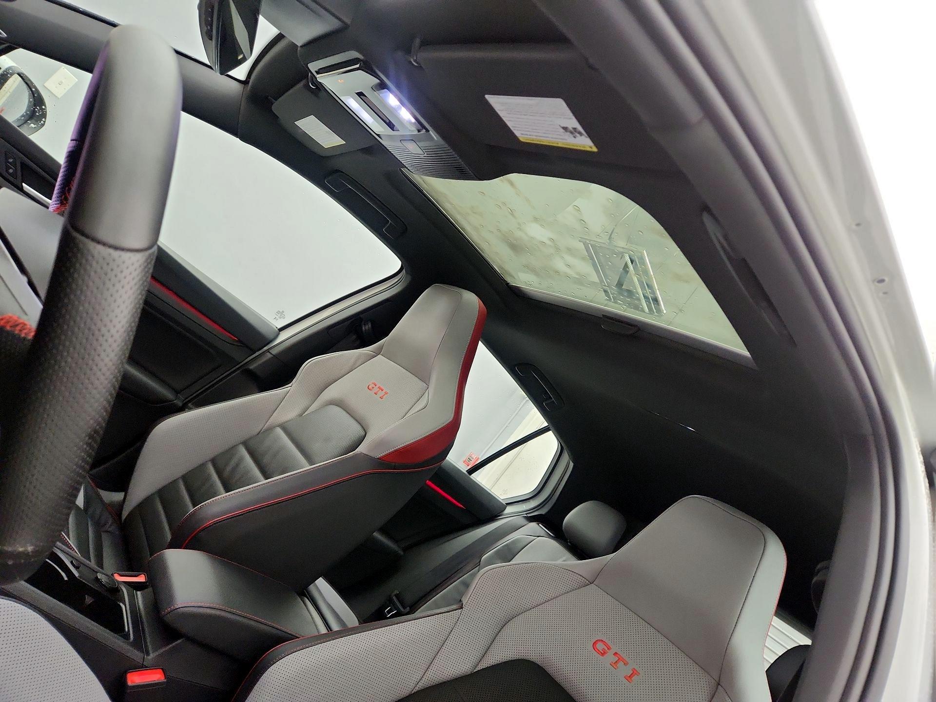 Thumbnail: 2023 Volkswagen Golf - 19