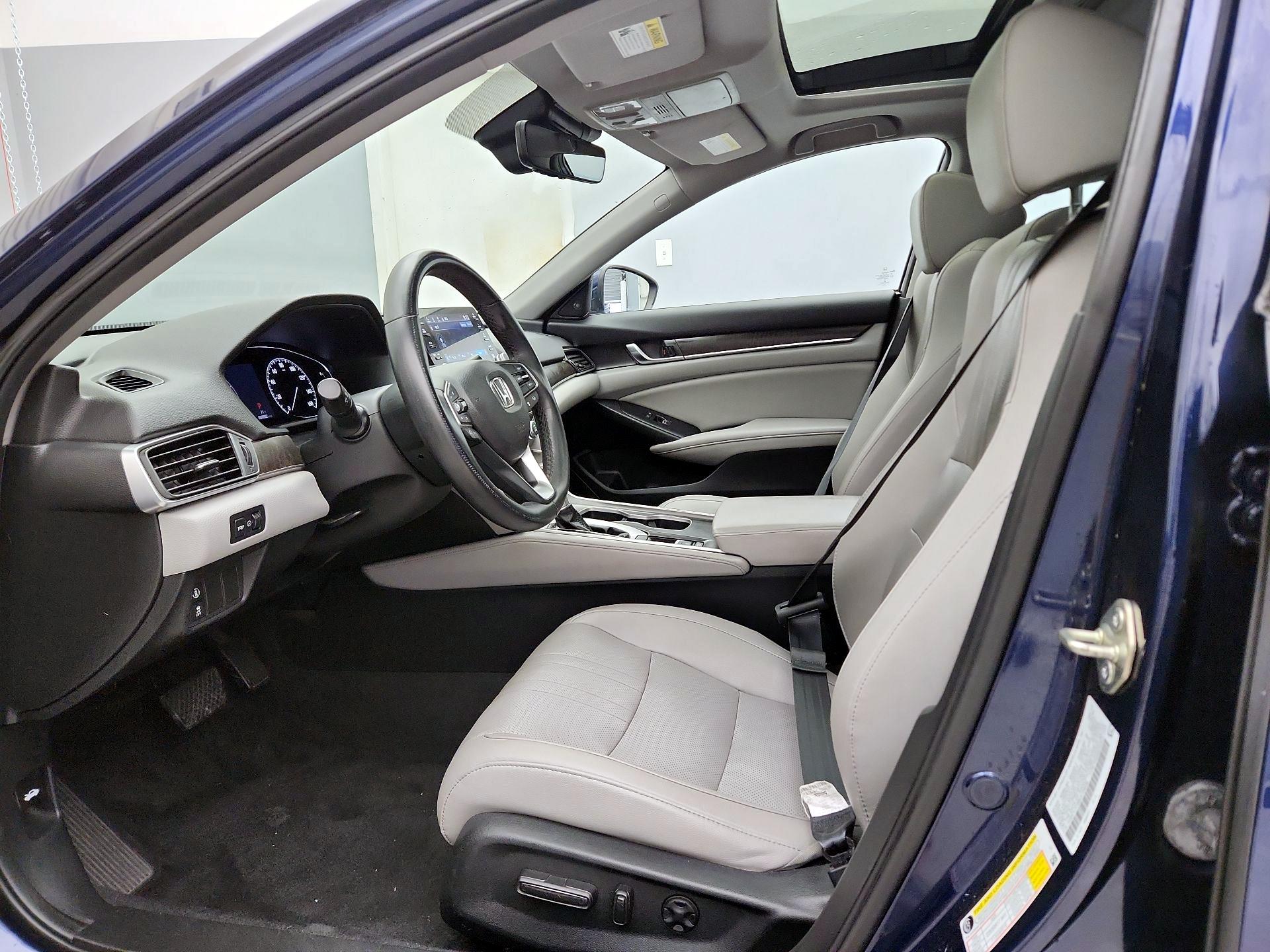 Thumbnail: 2019 Honda Accord - 11