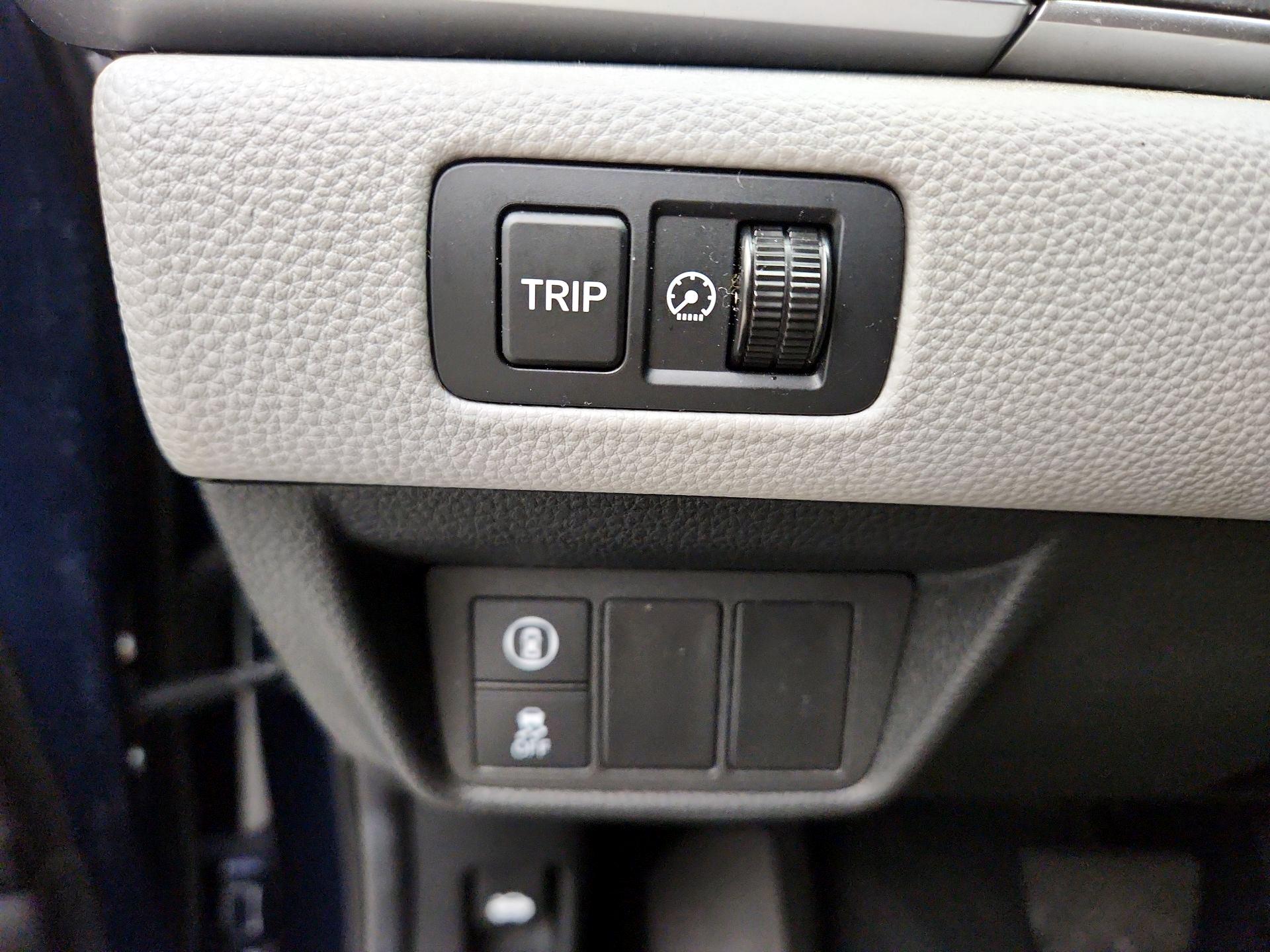 Thumbnail: 2019 Honda Accord - 13