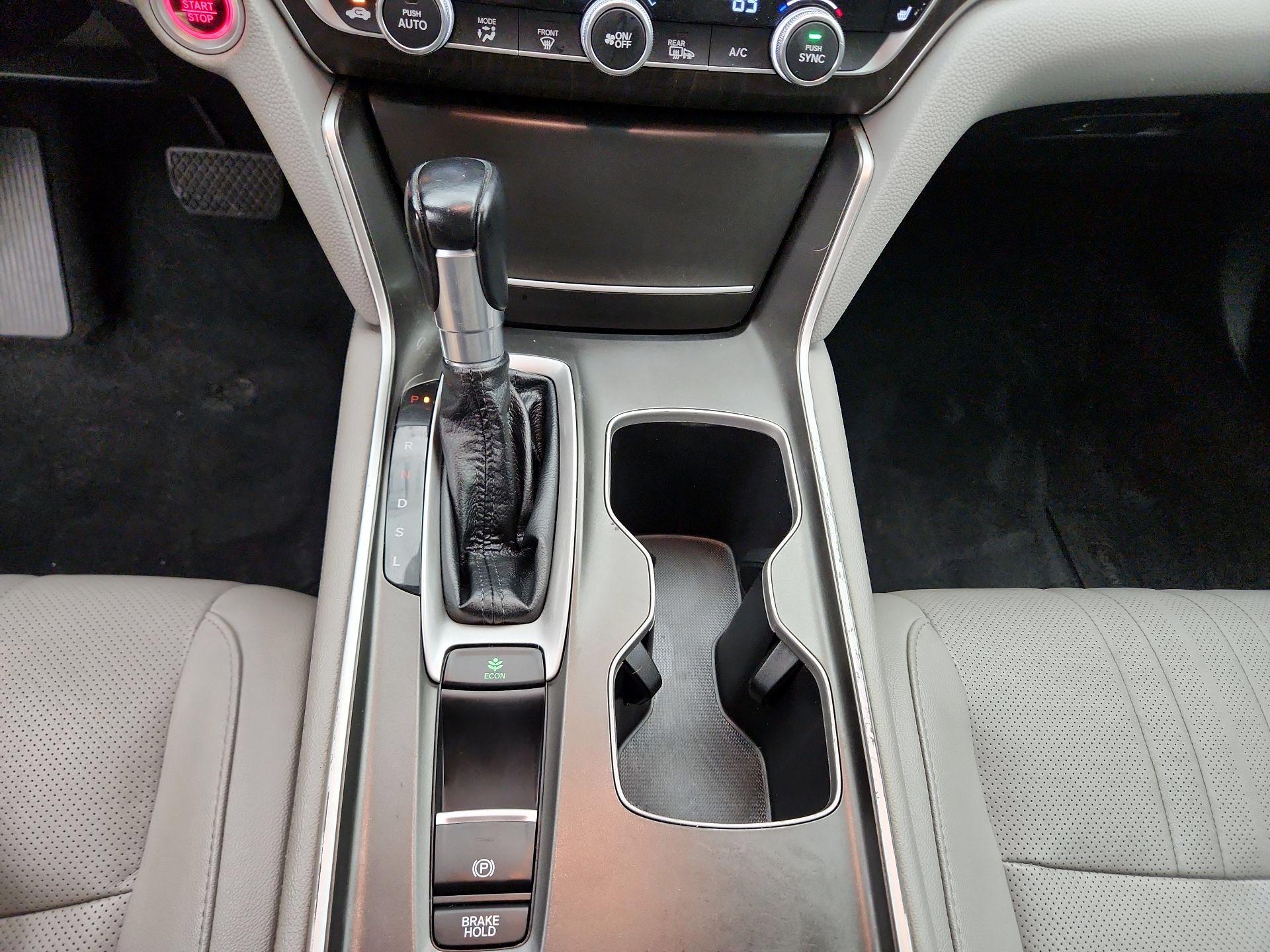 Thumbnail: 2019 Honda Accord - 17