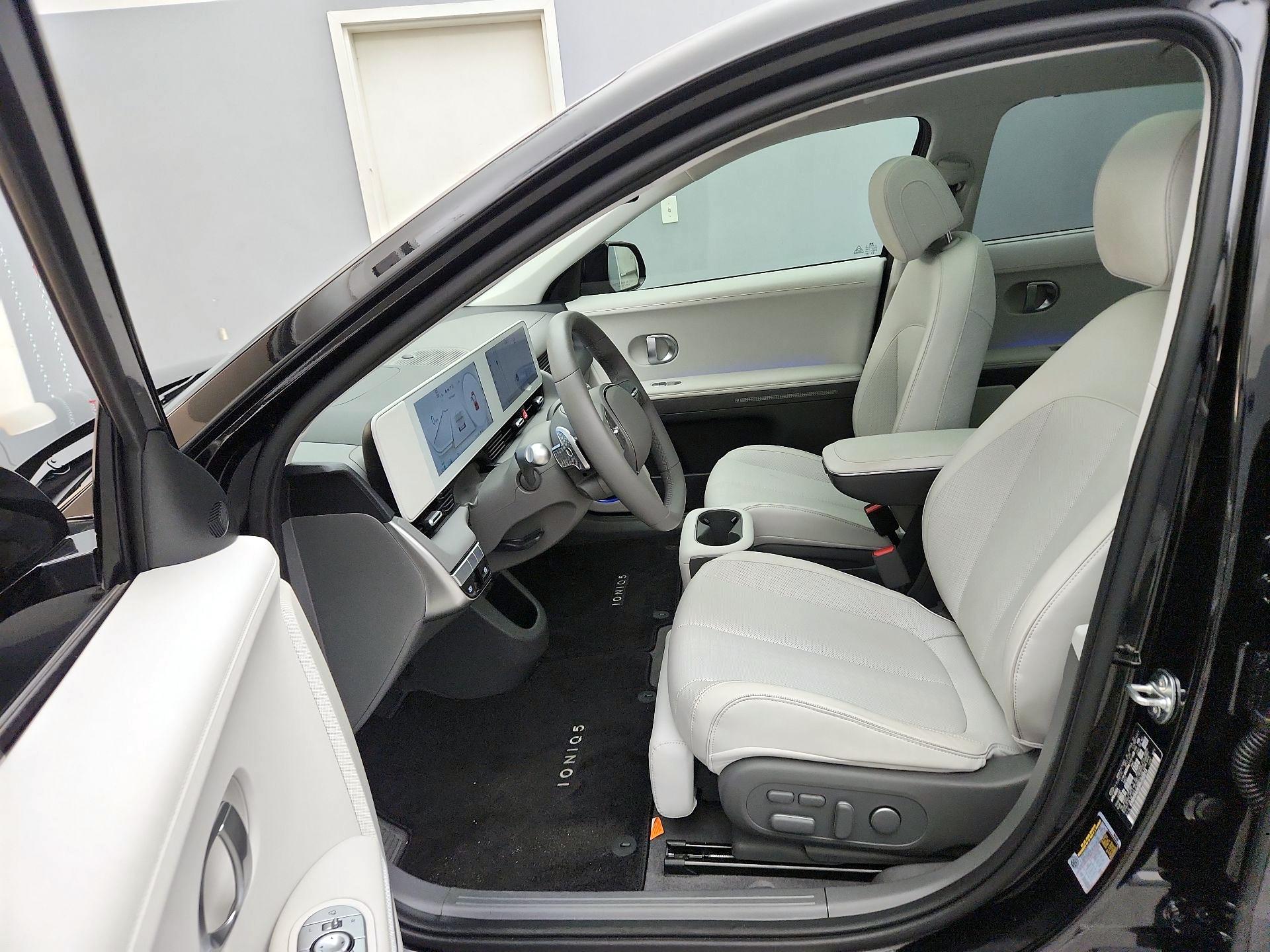 Thumbnail: 2024 Hyundai Ioniq 5 - 11