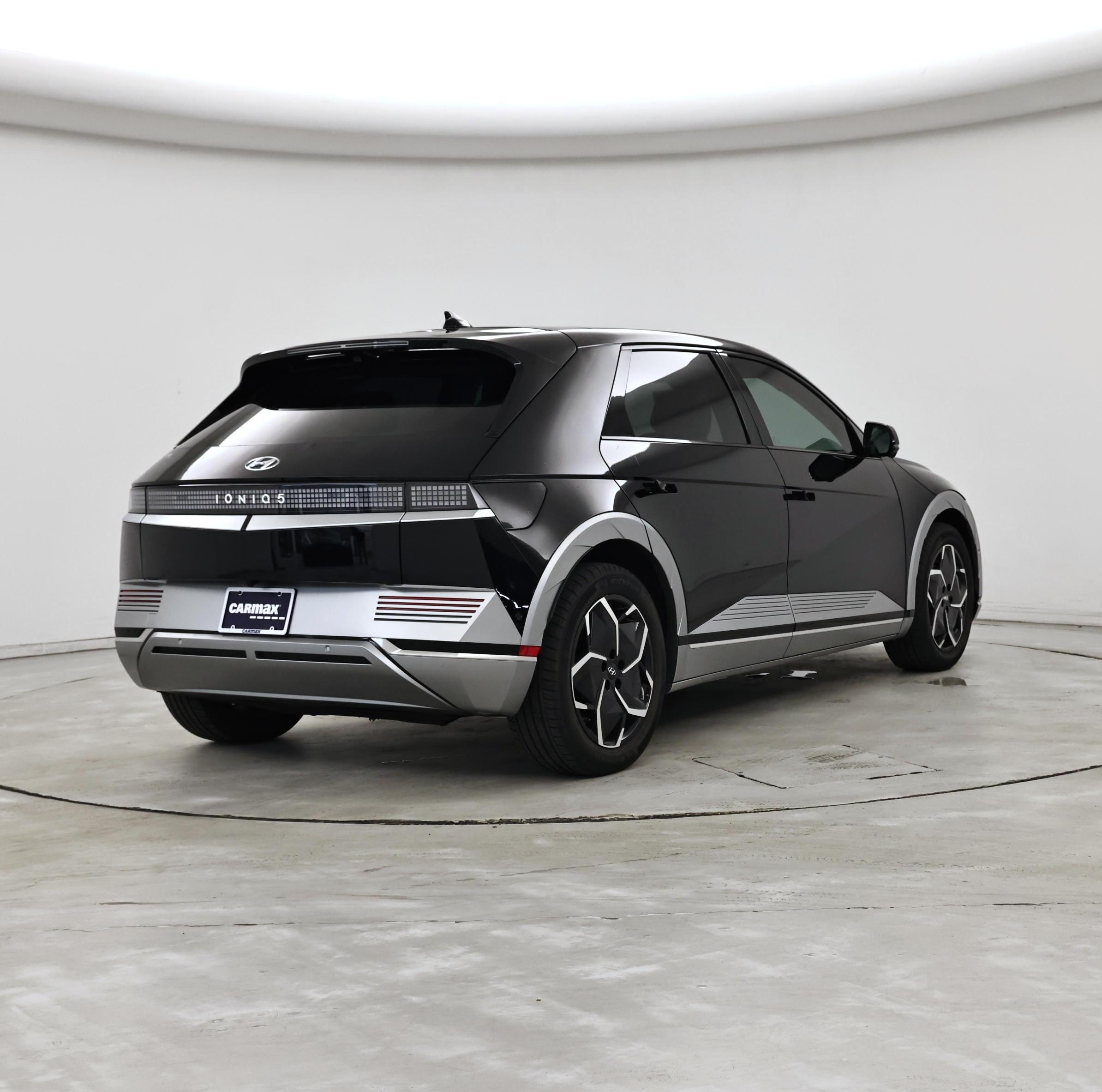 Thumbnail: 2024 Hyundai Ioniq 5 - 8