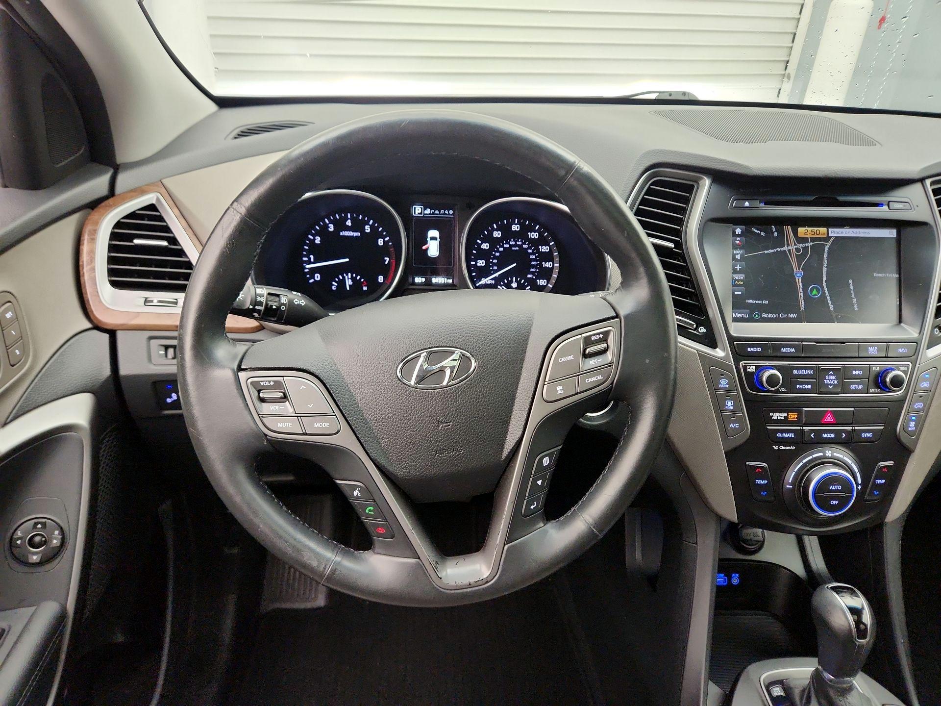 Thumbnail: 2017 Hyundai Santa Fe - 10