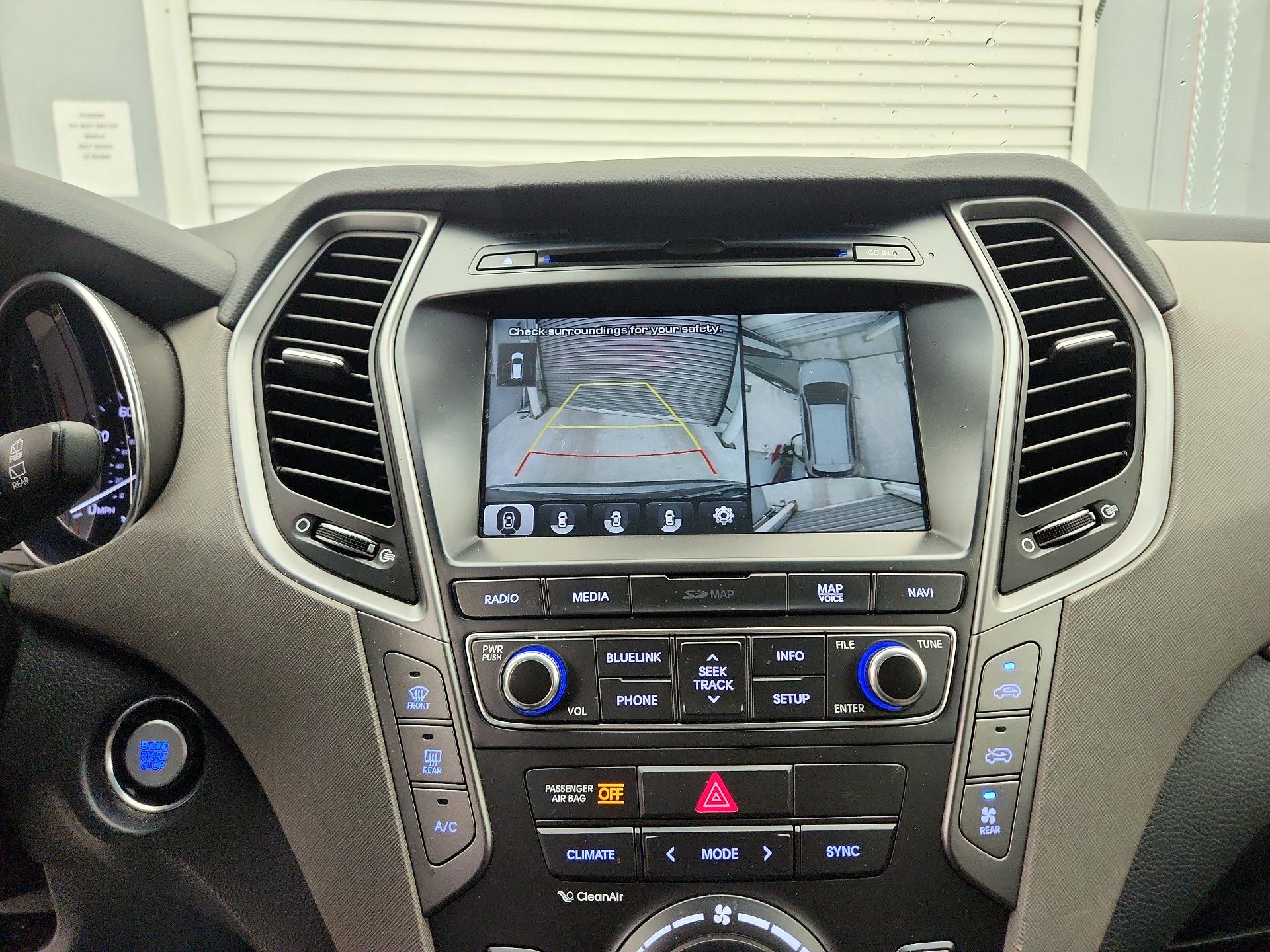 Thumbnail: 2017 Hyundai Santa Fe - 15