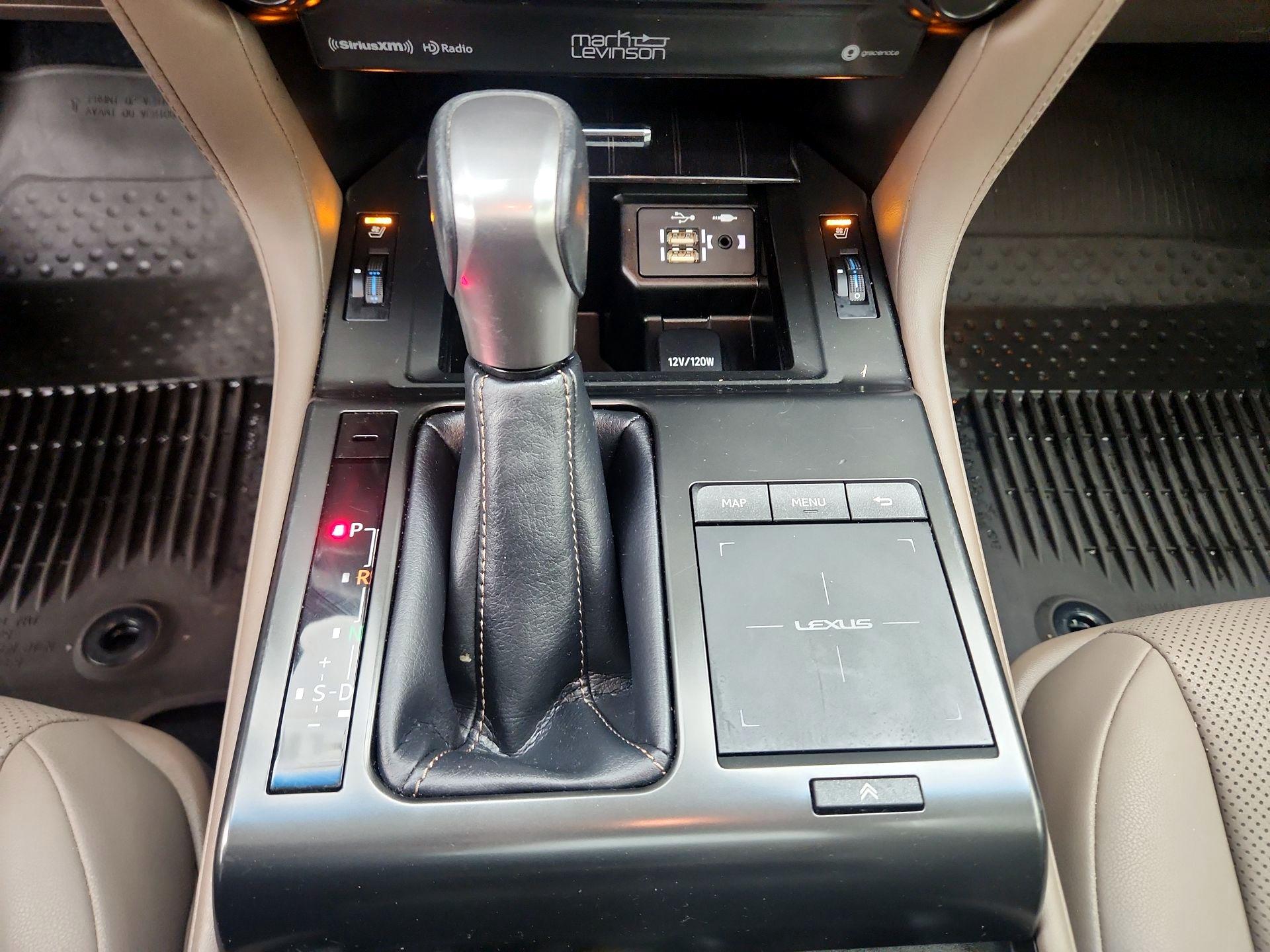 Thumbnail: 2022 Lexus GX - 18