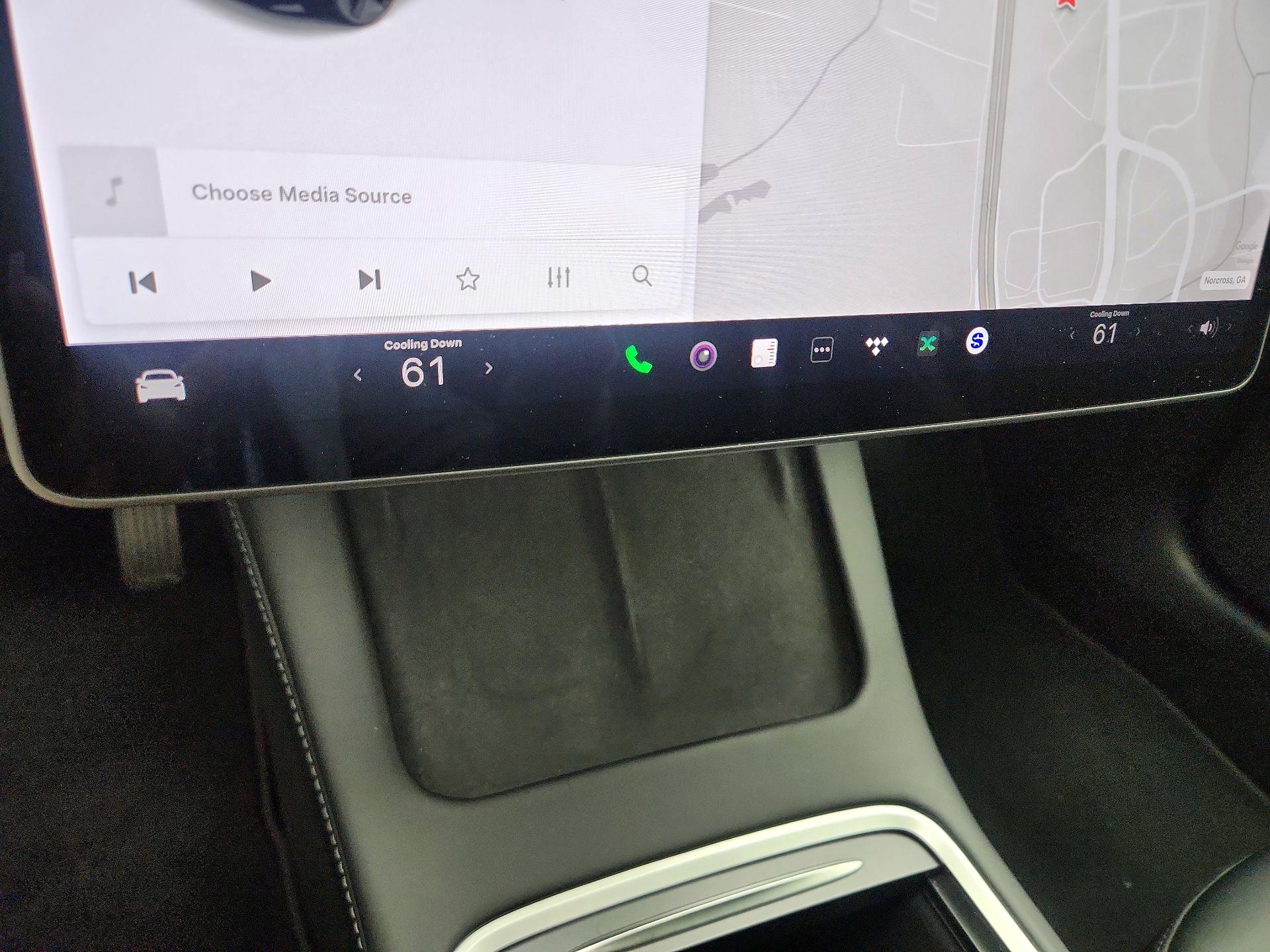 Thumbnail: 2022 Tesla Model 3 - 16