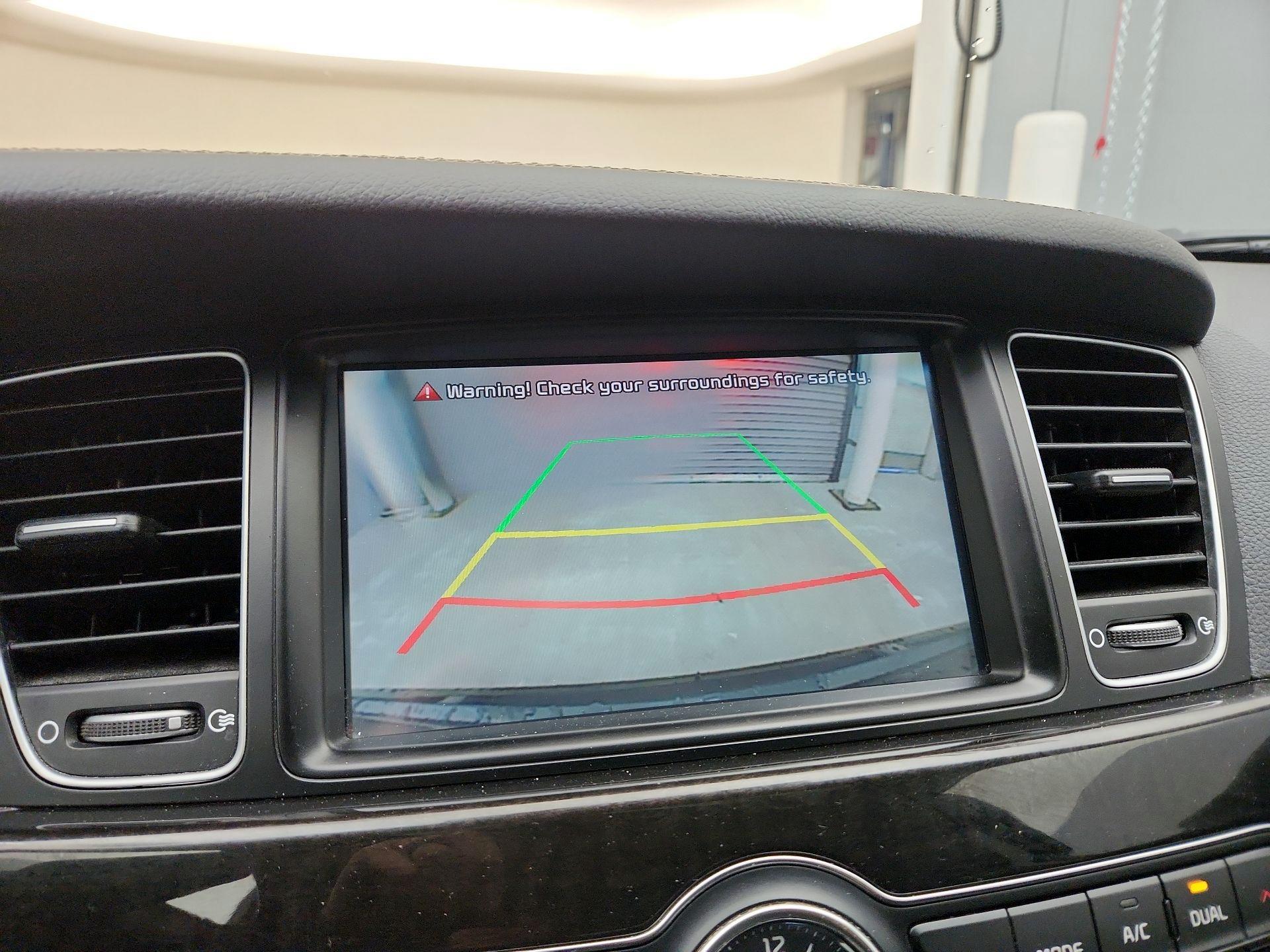 Thumbnail: 2014 Kia Cadenza - 14