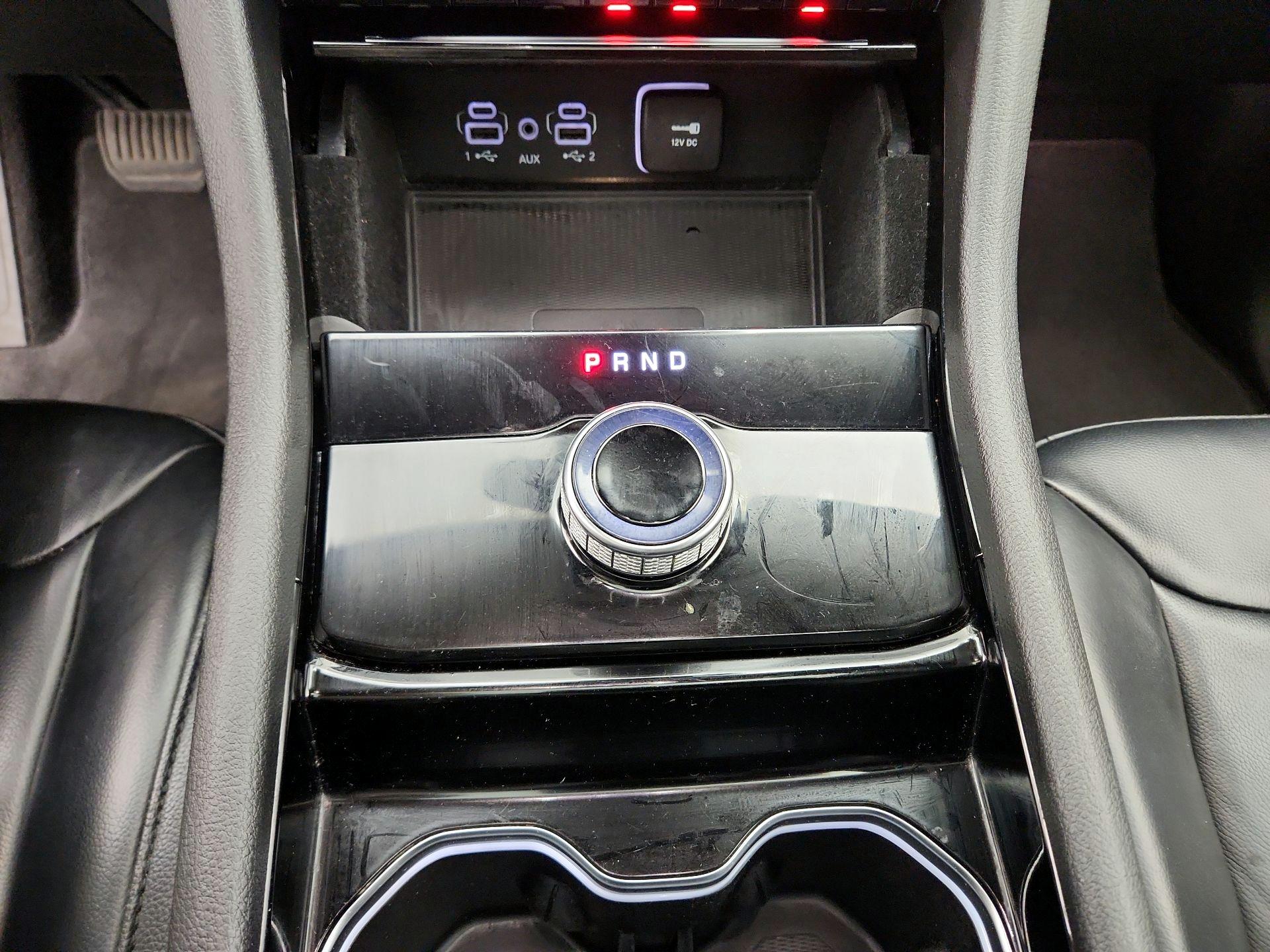 Thumbnail: 2022 Jeep Grand Cherokee - 17