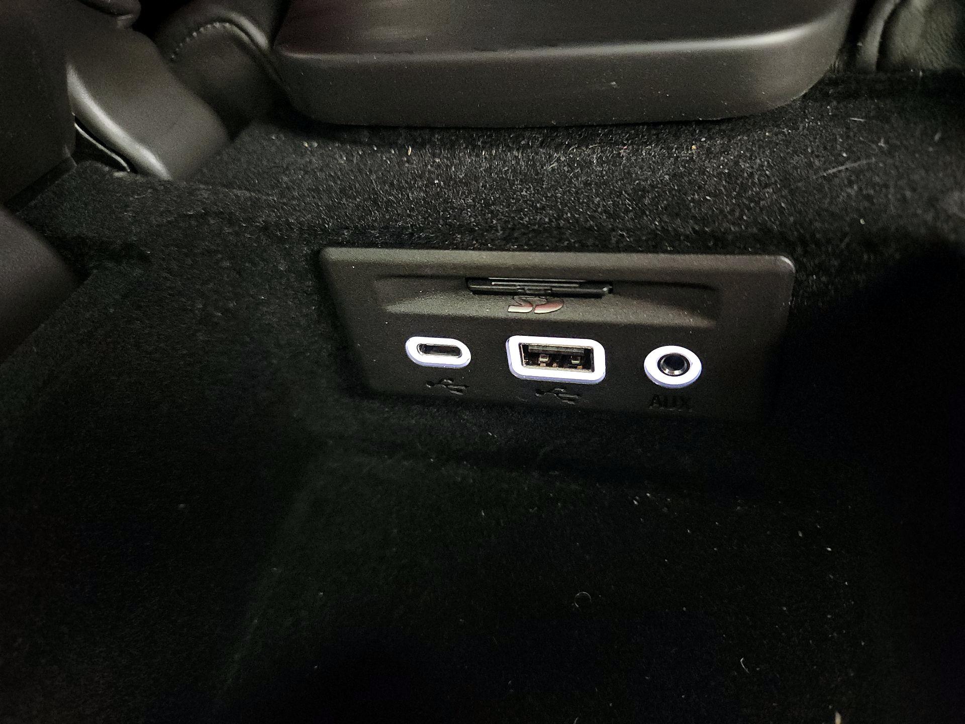 Thumbnail: 2023 Chevrolet Corvette - 19