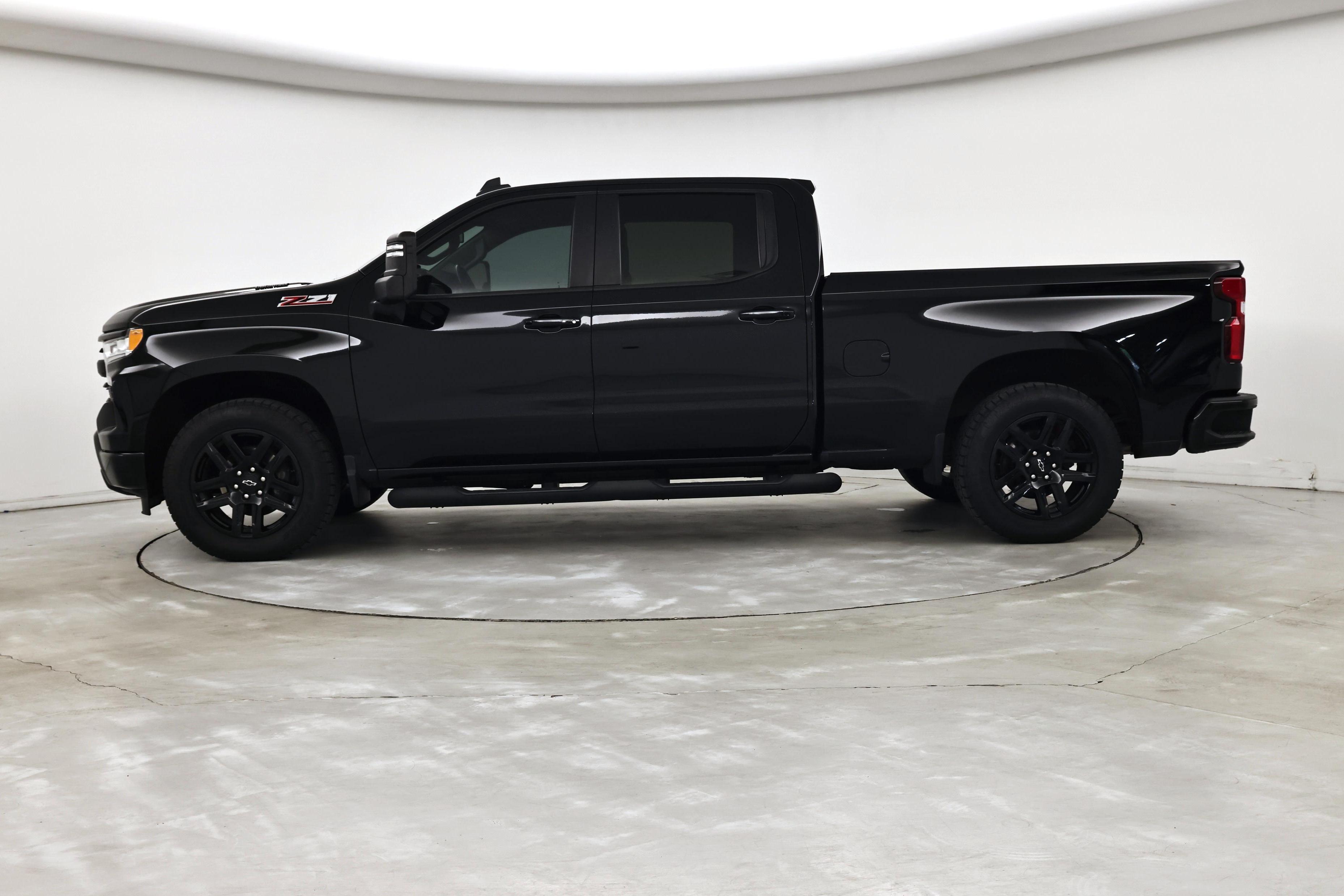 Thumbnail: 2022 Chevrolet Silverado 1500 - 3