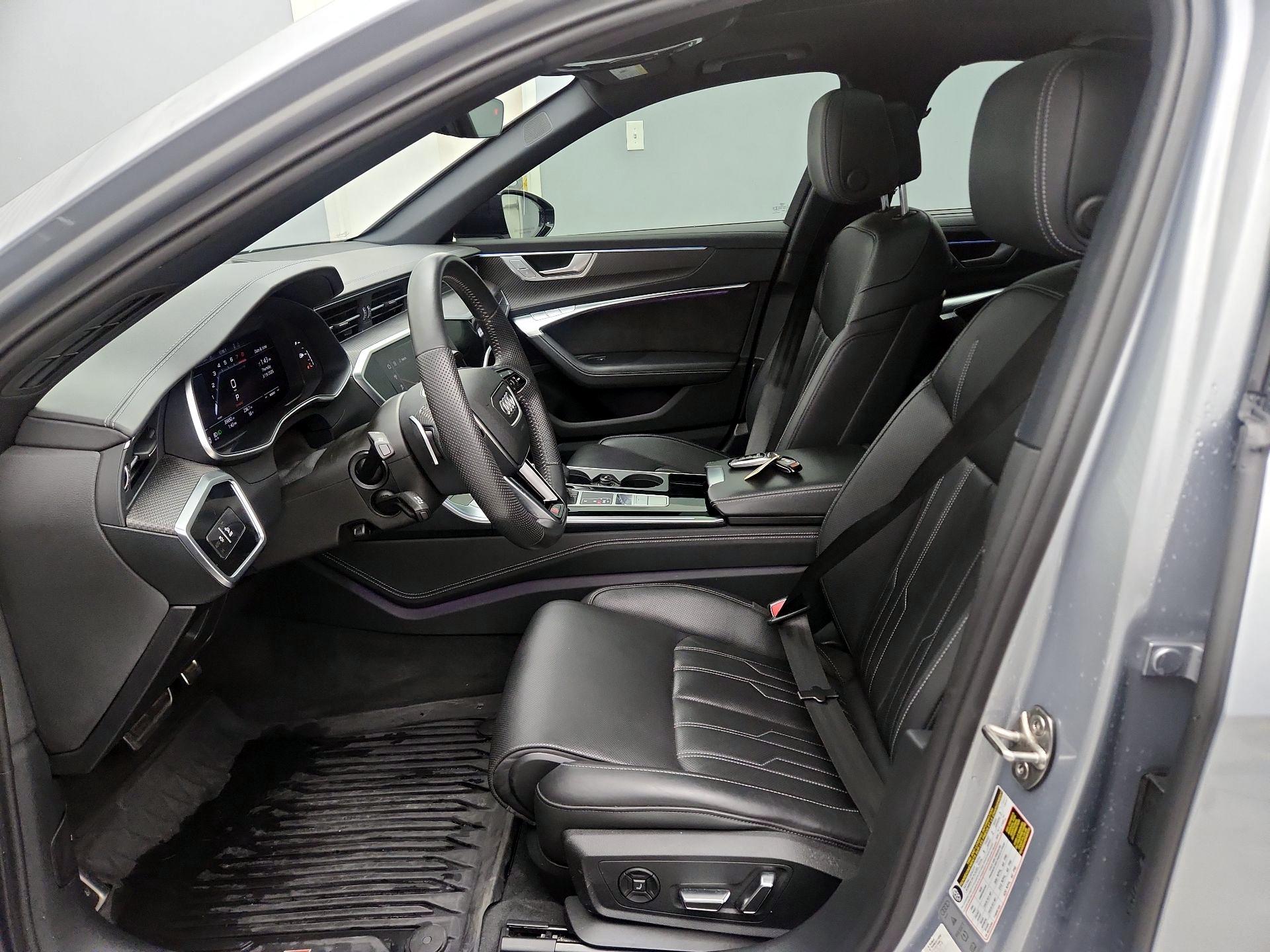 Thumbnail: 2020 Audi S6 - 11