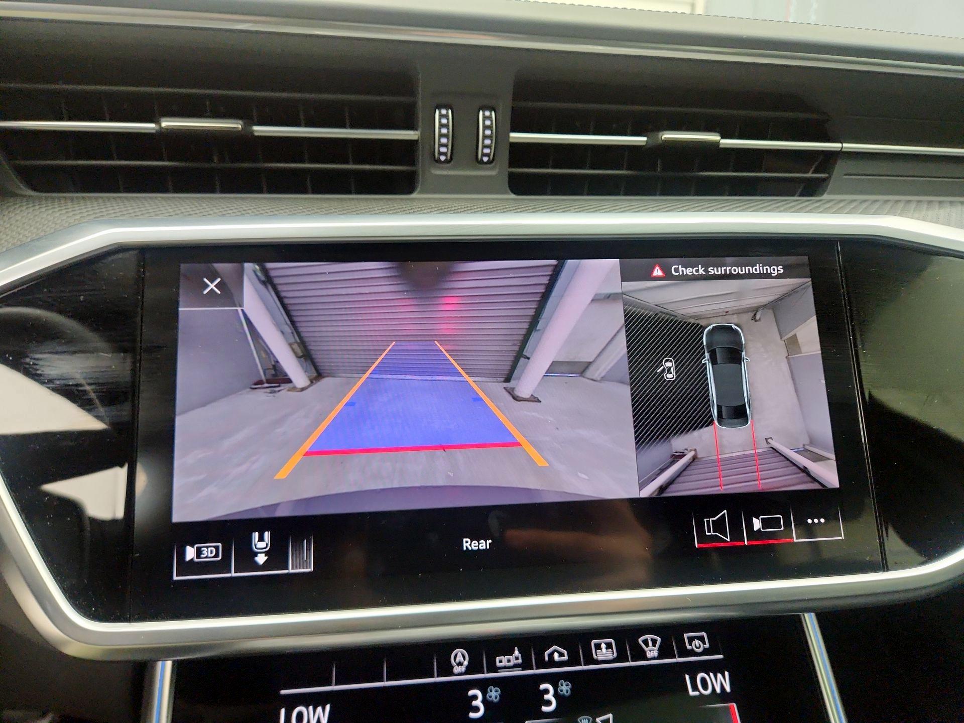 Thumbnail: 2020 Audi S6 - 15