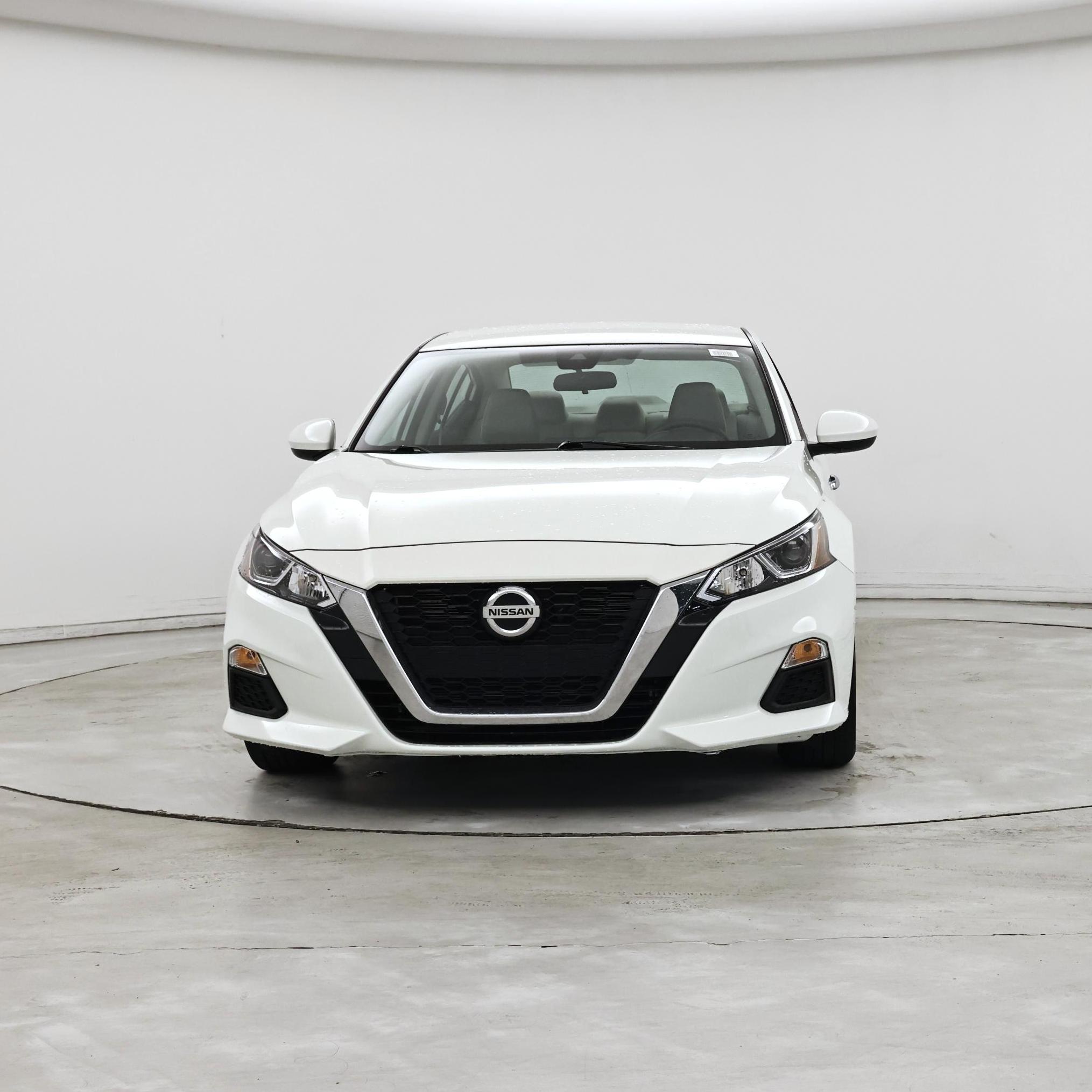 Thumbnail: 2020 Nissan Altima - 5