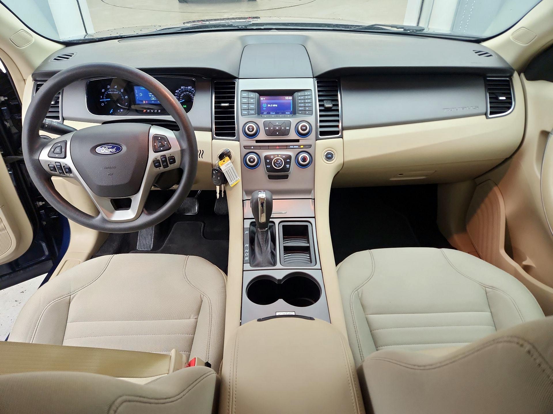 Thumbnail: 2017 Ford Taurus - 9