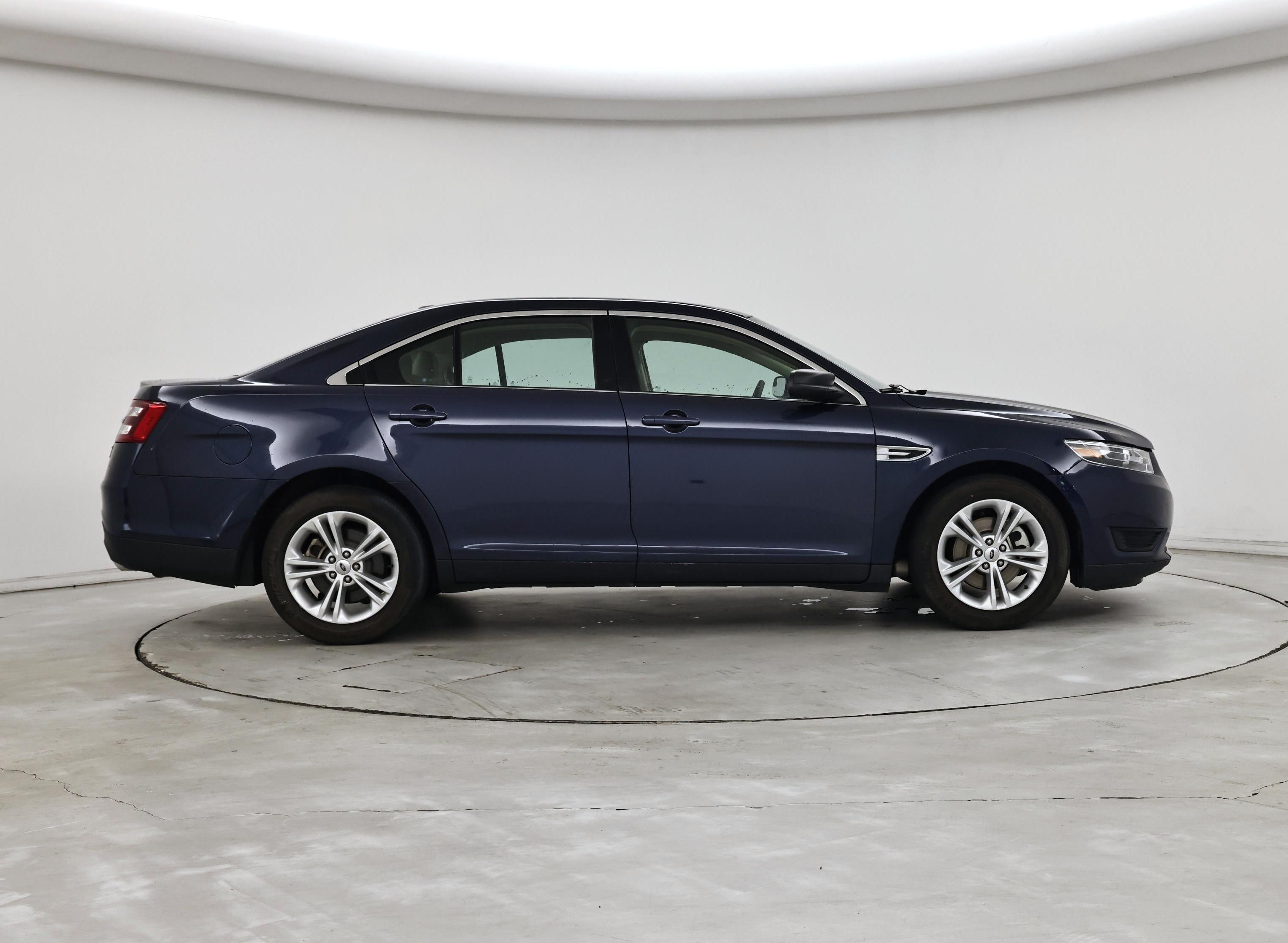 Thumbnail: 2017 Ford Taurus - 7