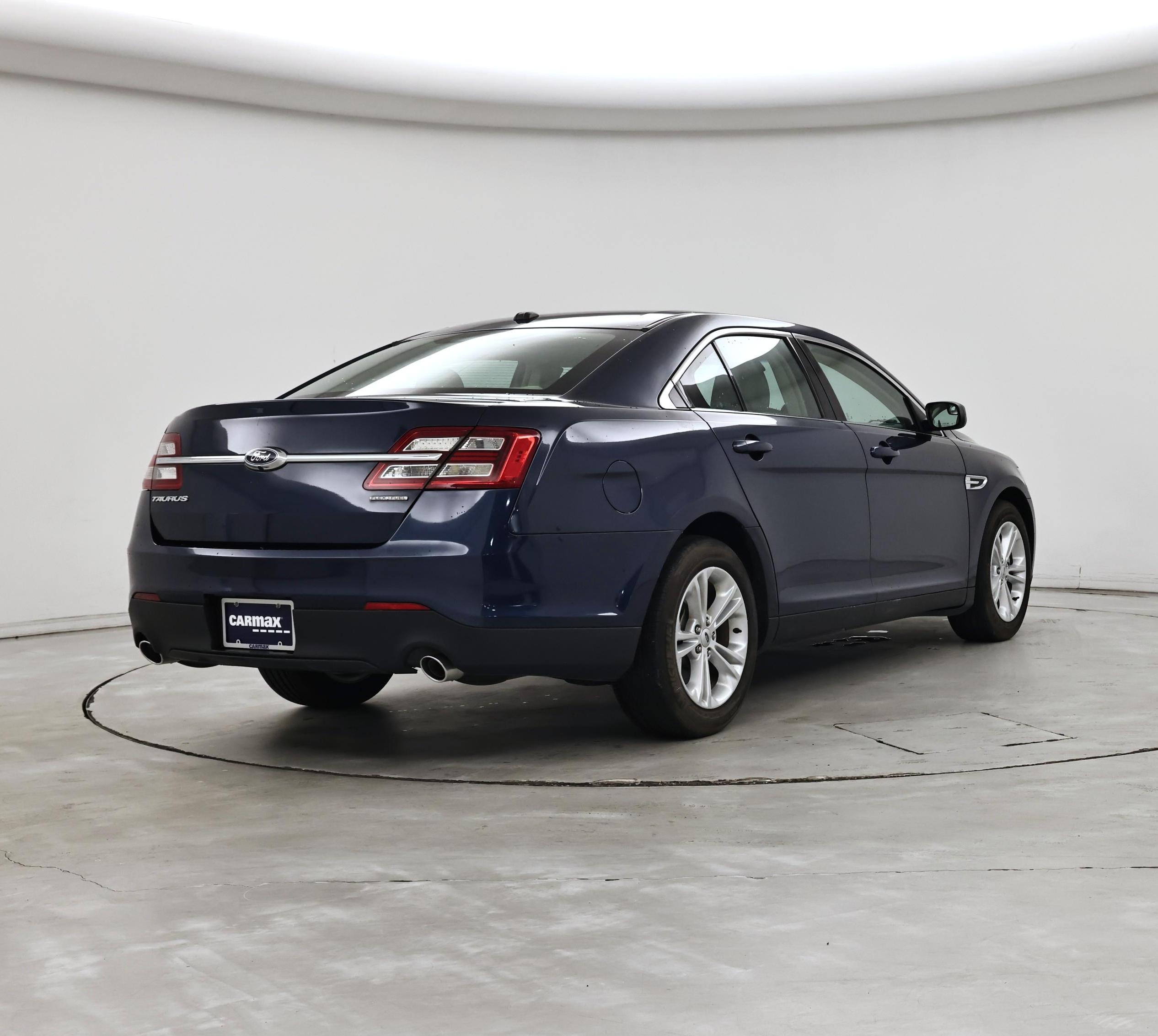 Thumbnail: 2017 Ford Taurus - 8