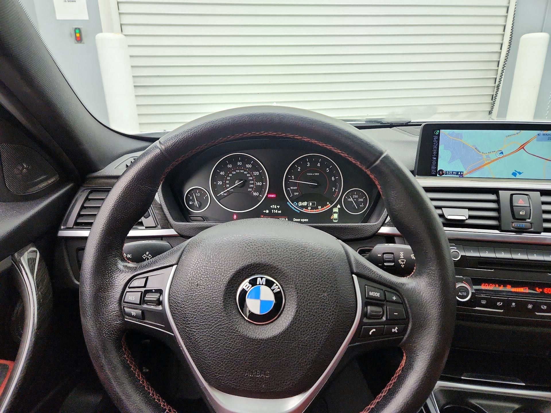 Thumbnail: 2015 BMW 3 Series - 10