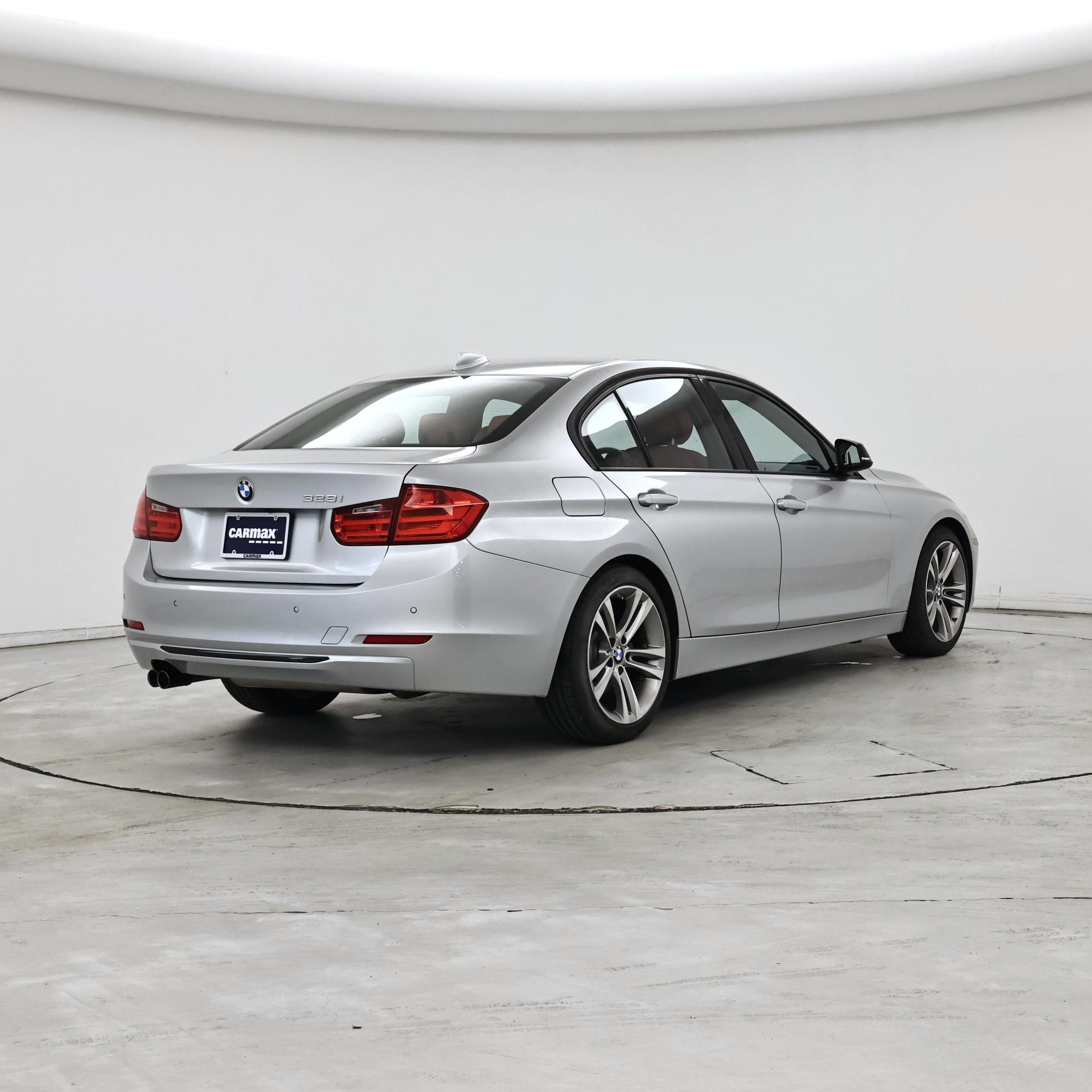 Thumbnail: 2015 BMW 3 Series - 8
