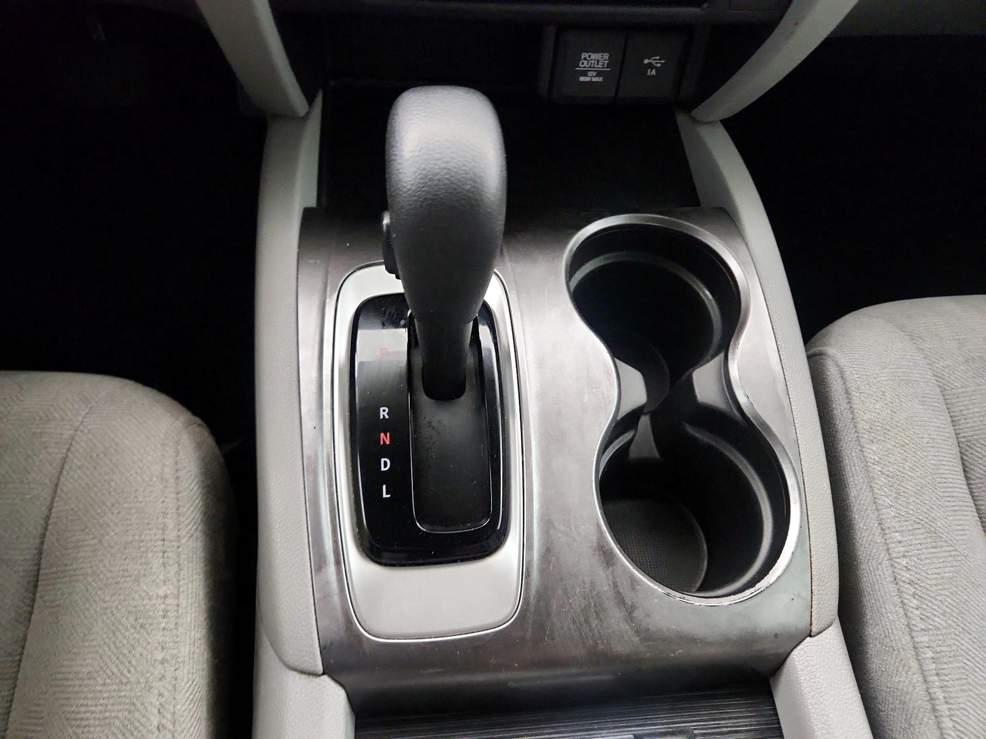 Thumbnail: 2019 Honda Pilot - 17