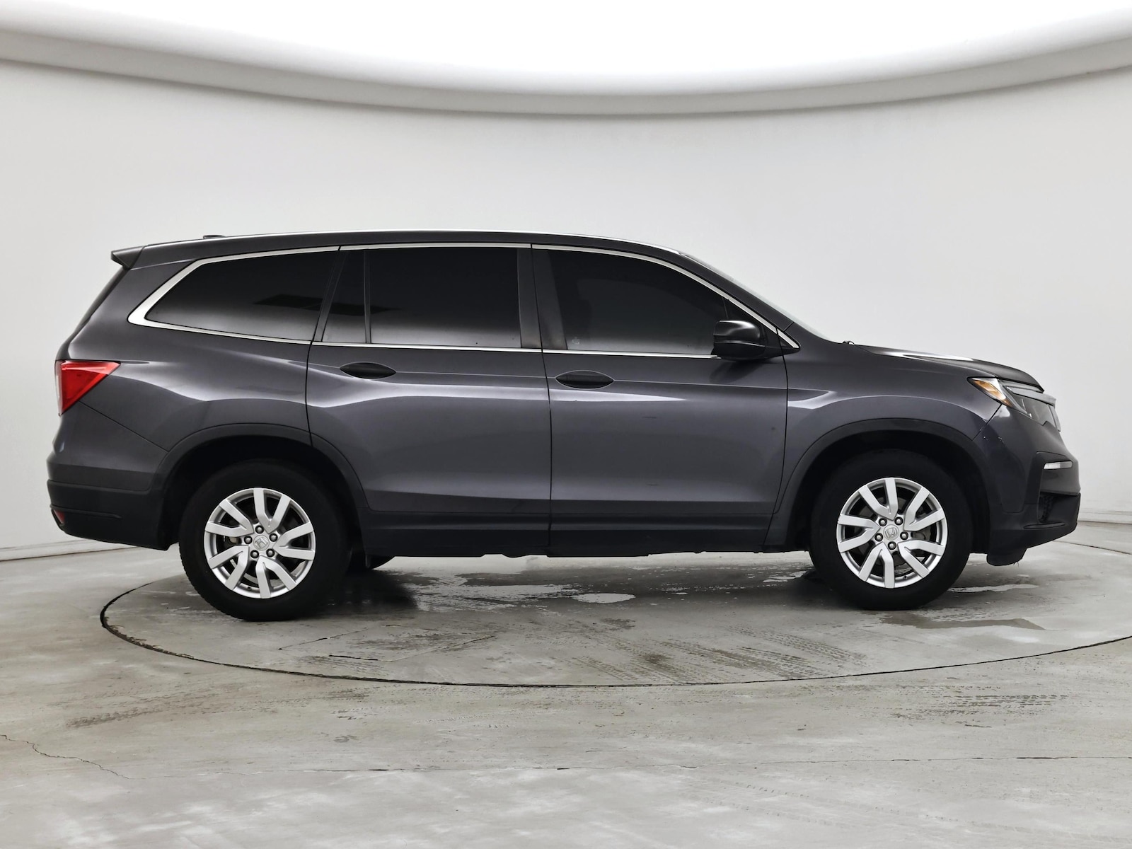 2019 Honda Pilot LX - Photo 8