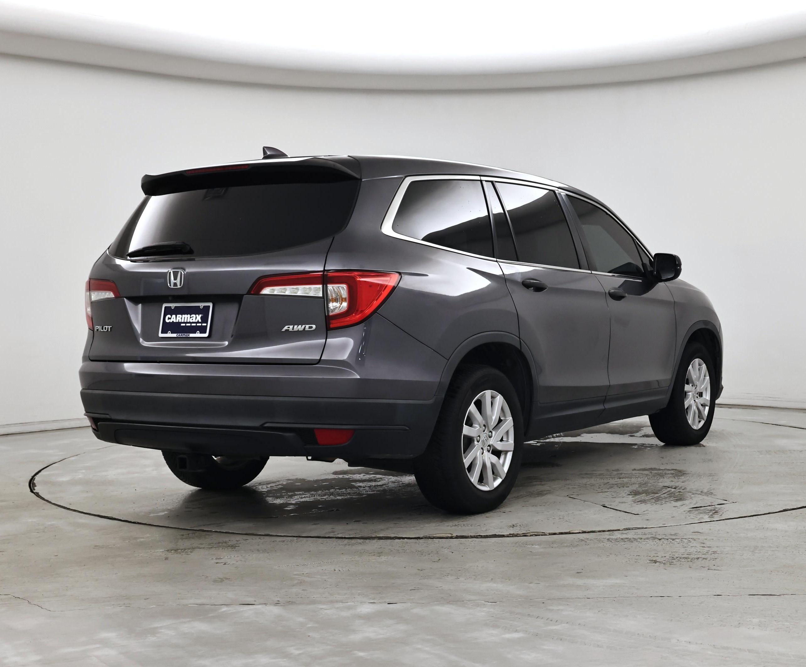 Thumbnail: 2019 Honda Pilot - 8