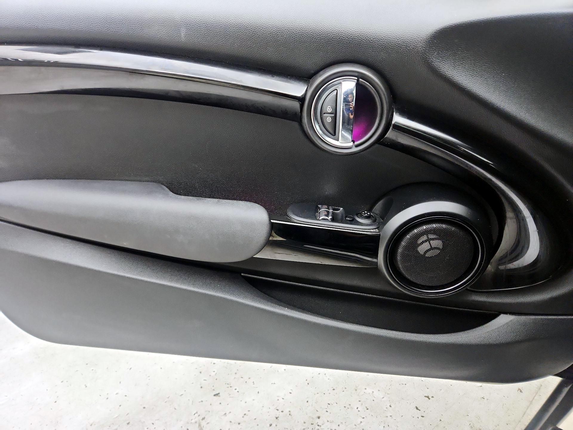Thumbnail: 2018 MINI Cooper Hardtop - 12