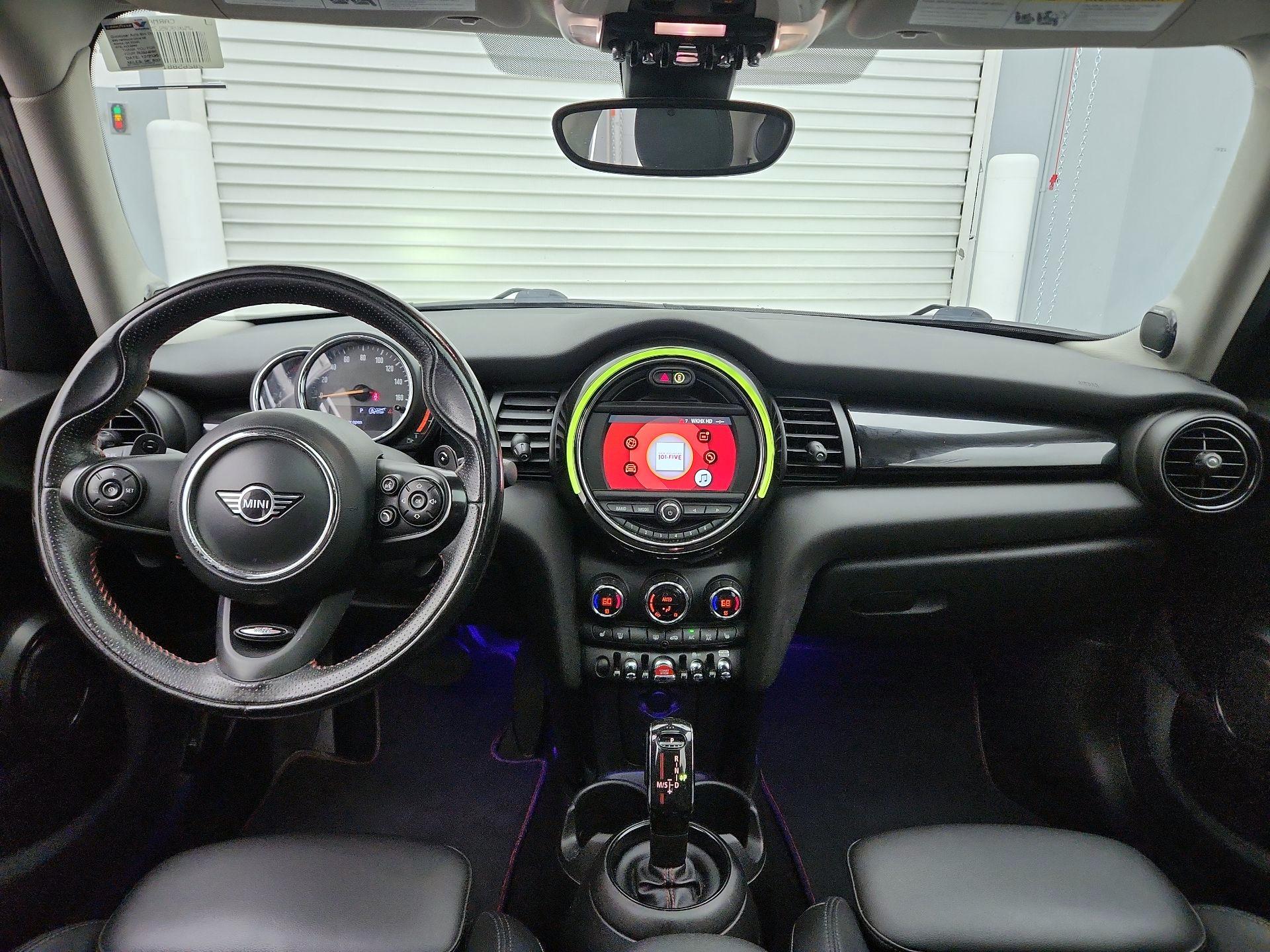 Thumbnail: 2020 MINI Cooper Hardtop - 9