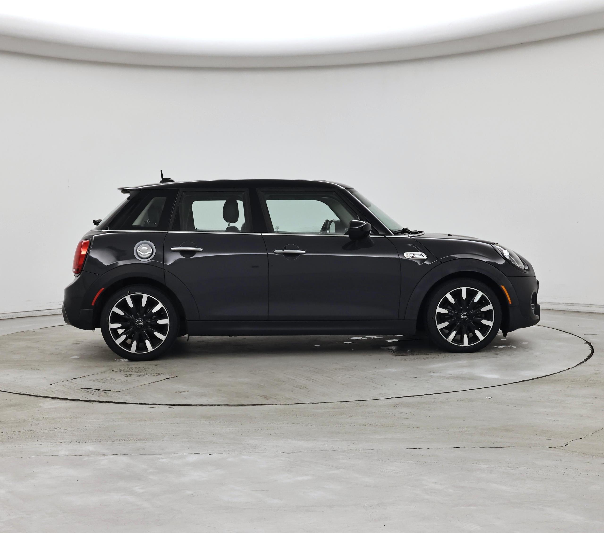Thumbnail: 2020 MINI Cooper Hardtop - 7